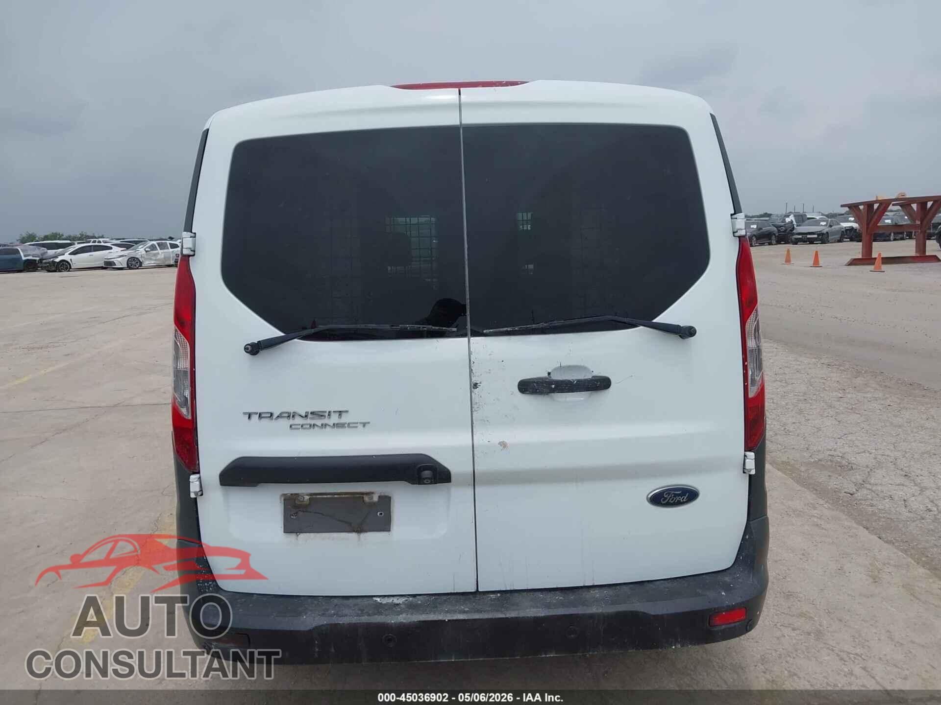 FORD TRANSIT CONNECT 2017 - NM0LS7E72H1309414