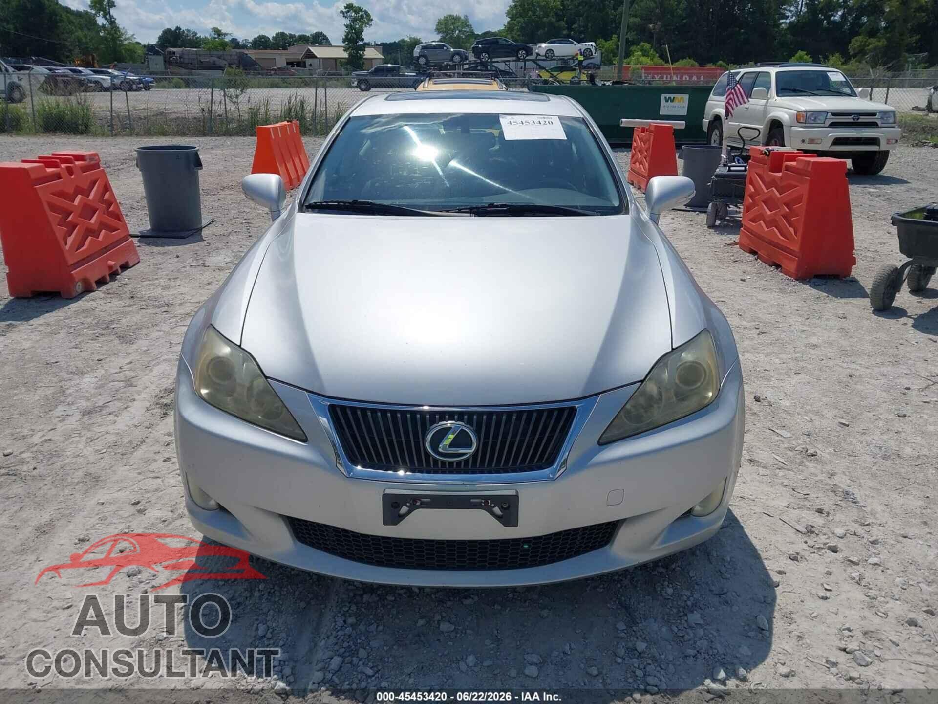 LEXUS IS 350 2010 - JTHBE5C21A5024525