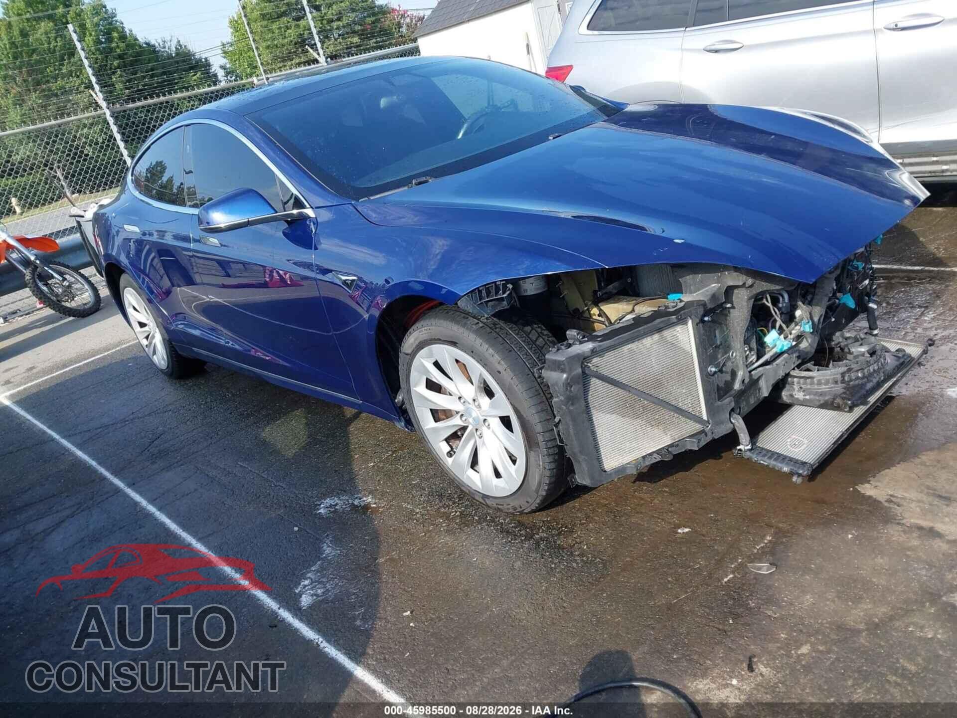 TESLA MODEL S 2018 - 5YJSA1E21JF282643