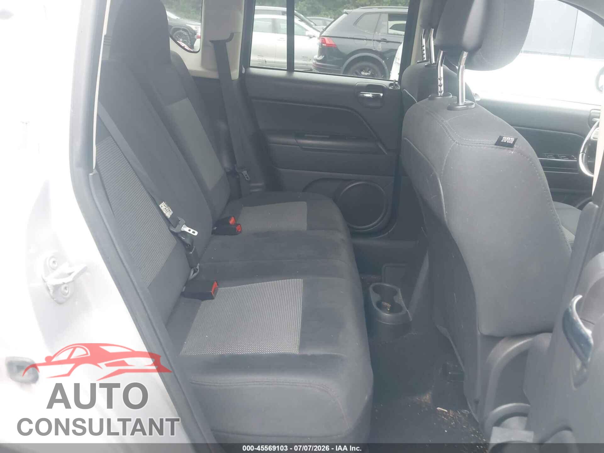 JEEP COMPASS 2011 - 1J4NF1FB3BD154372