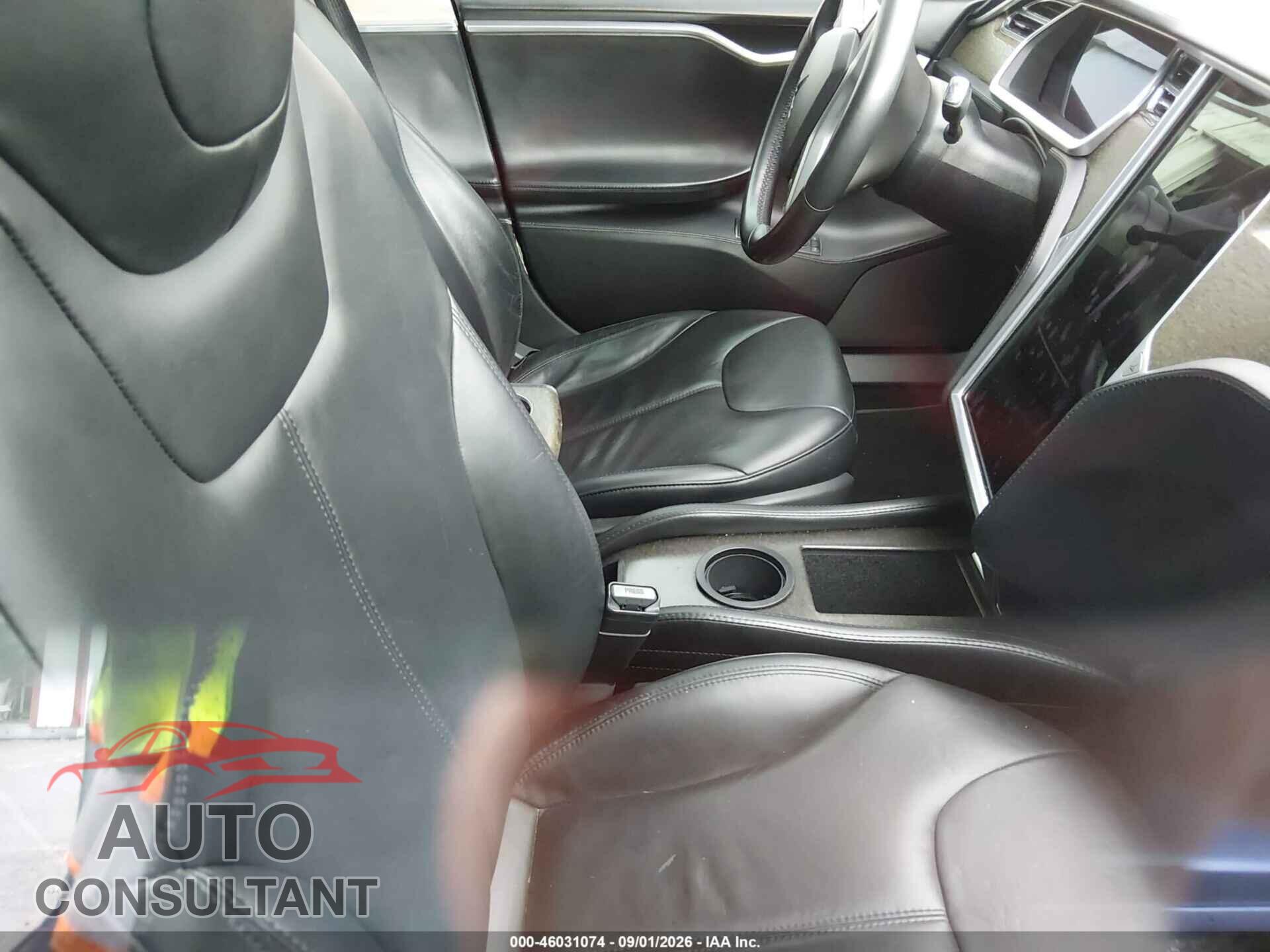 TESLA MODEL S 2013 - 5YJSA1CN9DFP05597