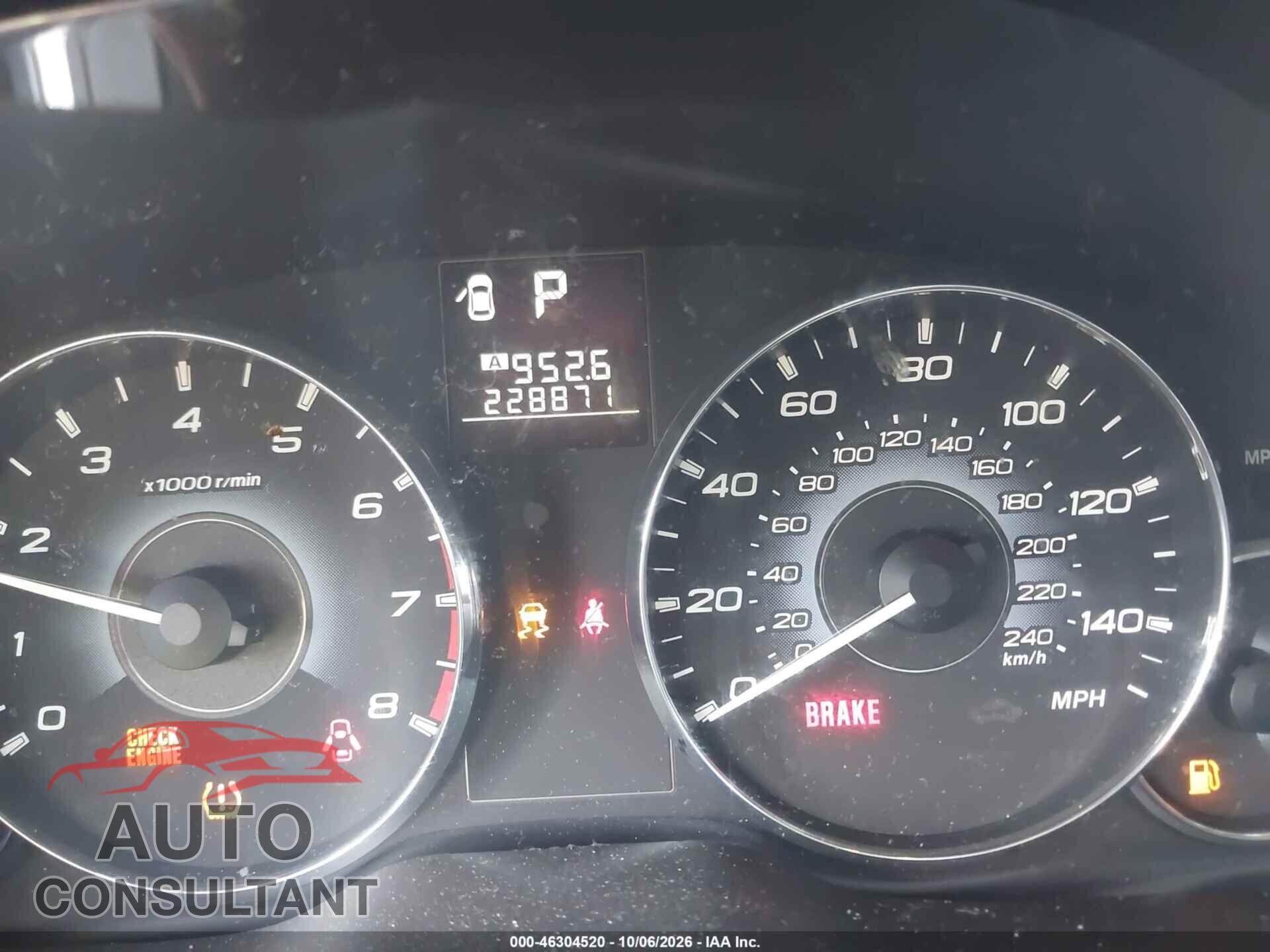 SUBARU OUTBACK 2010 - 4S4BRBLC8A3379471