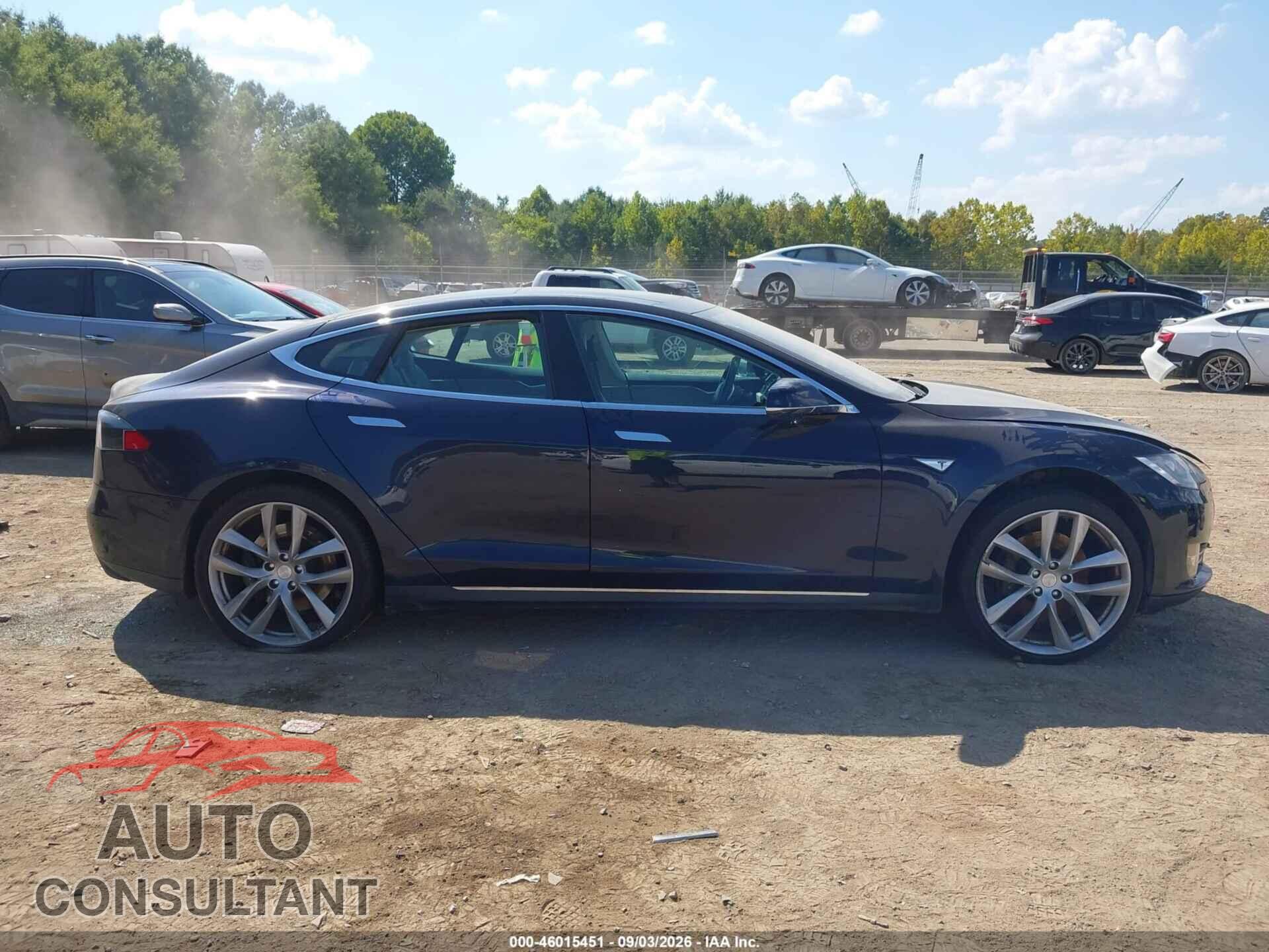 TESLA MODEL S 2013 - 5YJSA1DP8DFP16168