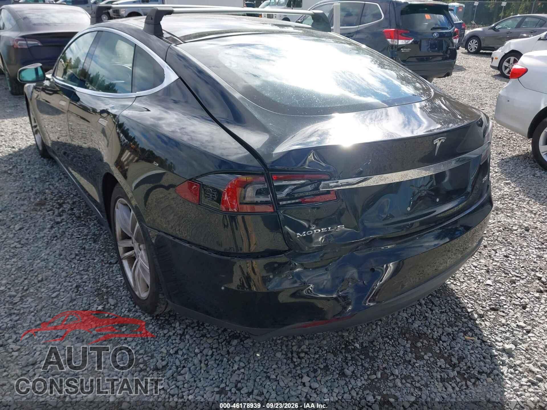 TESLA MODEL S 2013 - 5YJSA1CP4DFP23376