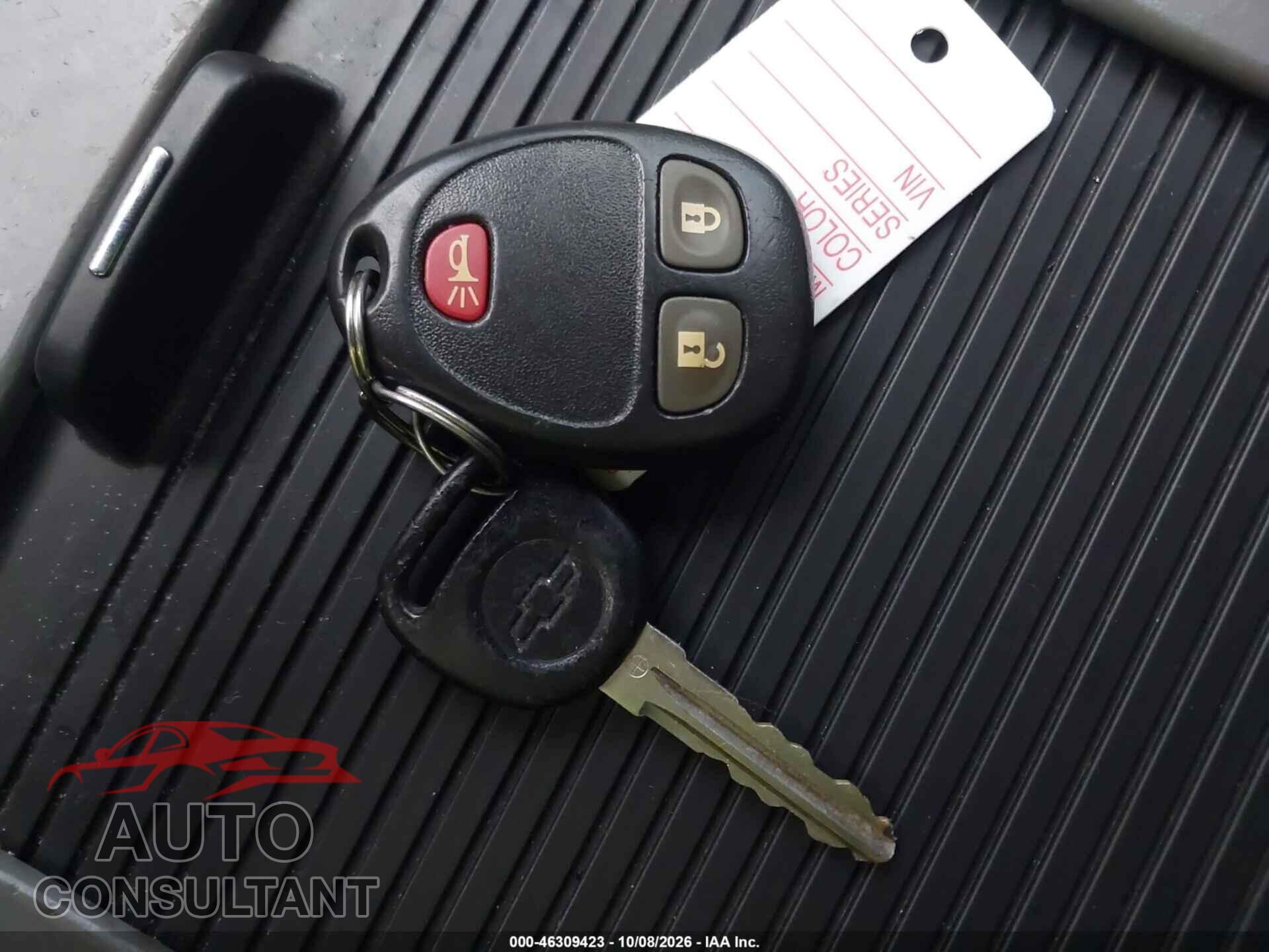 CHEVROLET TRAVERSE 2013 - 1GNKRFKD2DJ222872