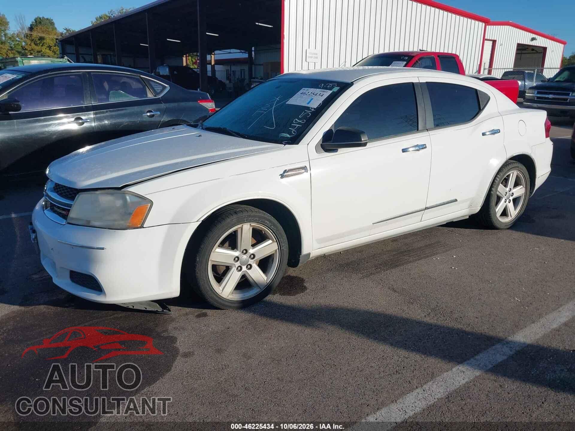 DODGE AVENGER 2013 - 1C3CDZAB5DN648565