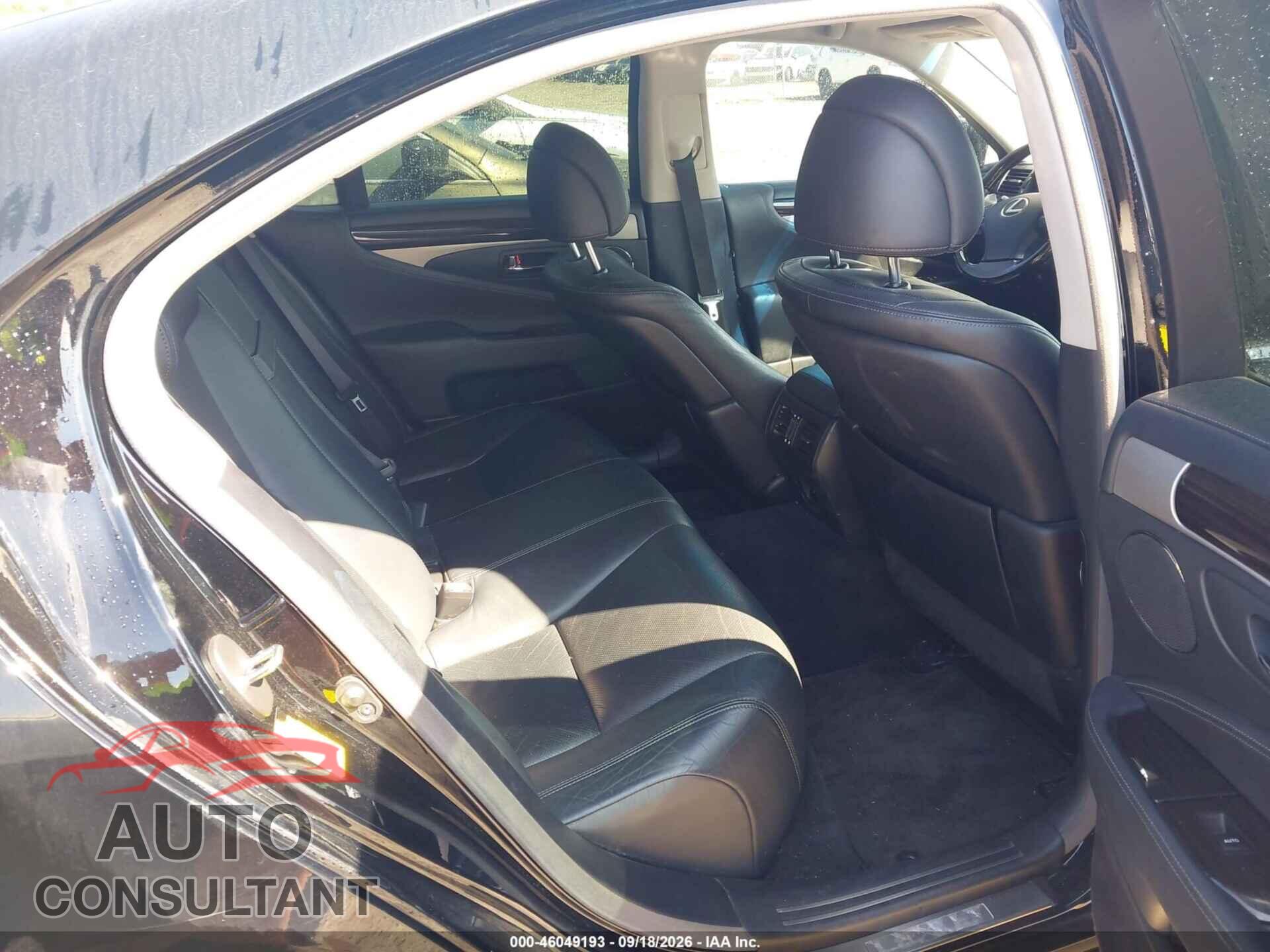 LEXUS LS 460 2014 - JTHBL5EF8E5127565