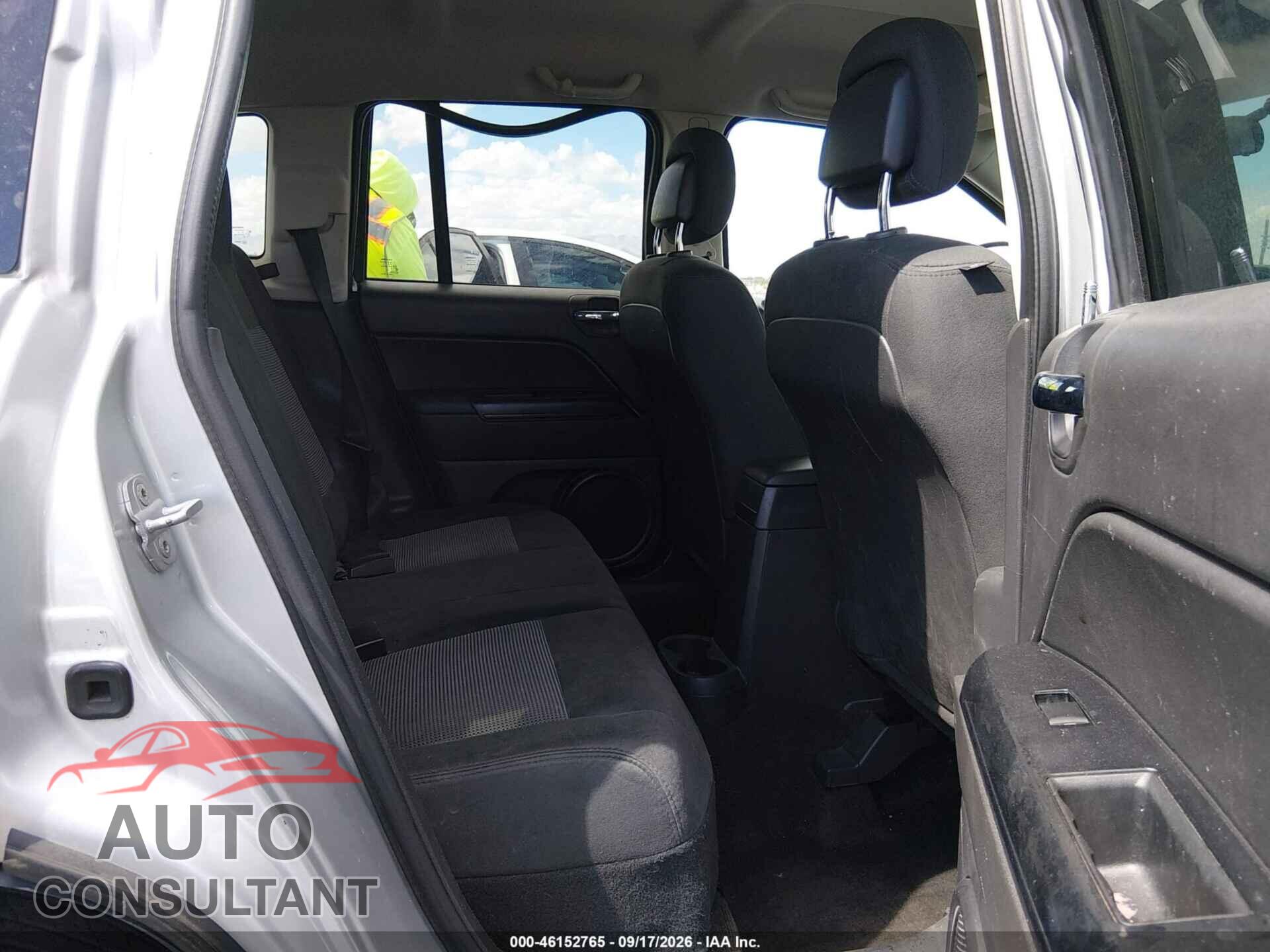 JEEP COMPASS 2014 - 1C4NJDBB1ED598401