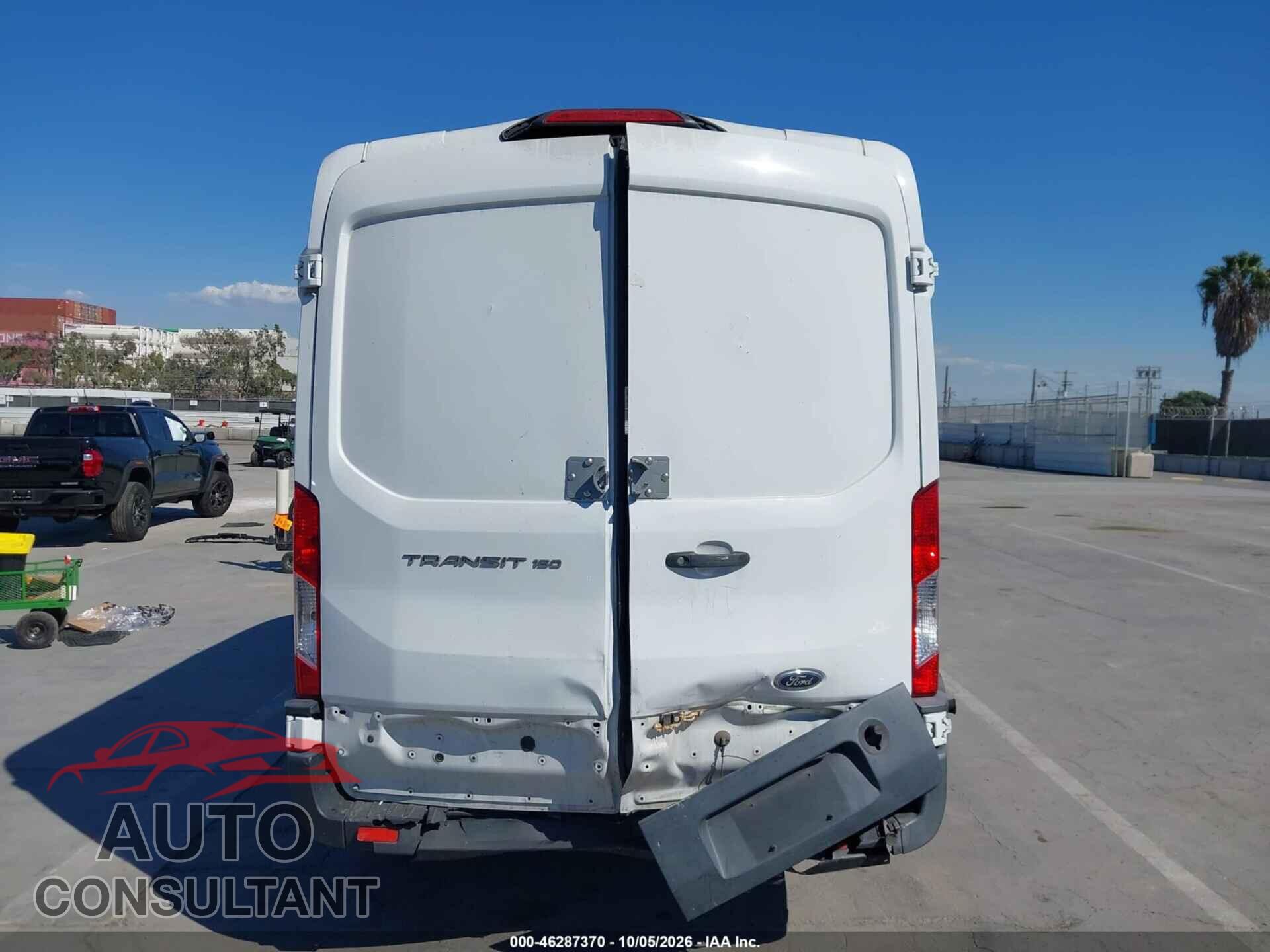 FORD TRANSIT-150 2019 - 1FTYE2CM0KKB35565