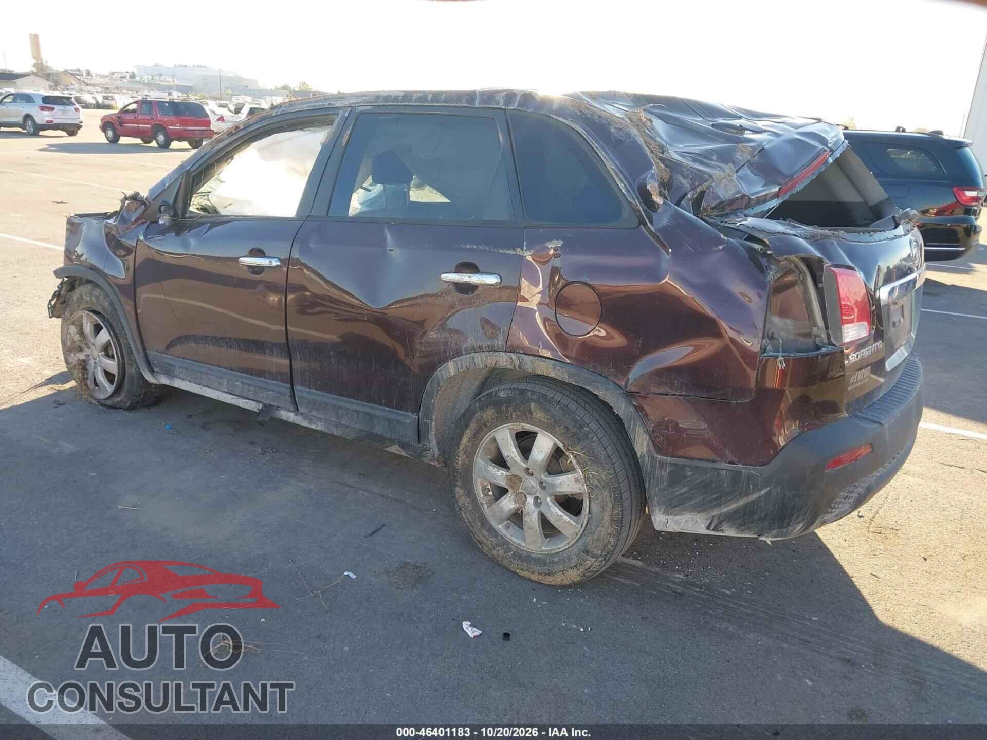 KIA SORENTO 2012 - 5XYKT3A14CG302012