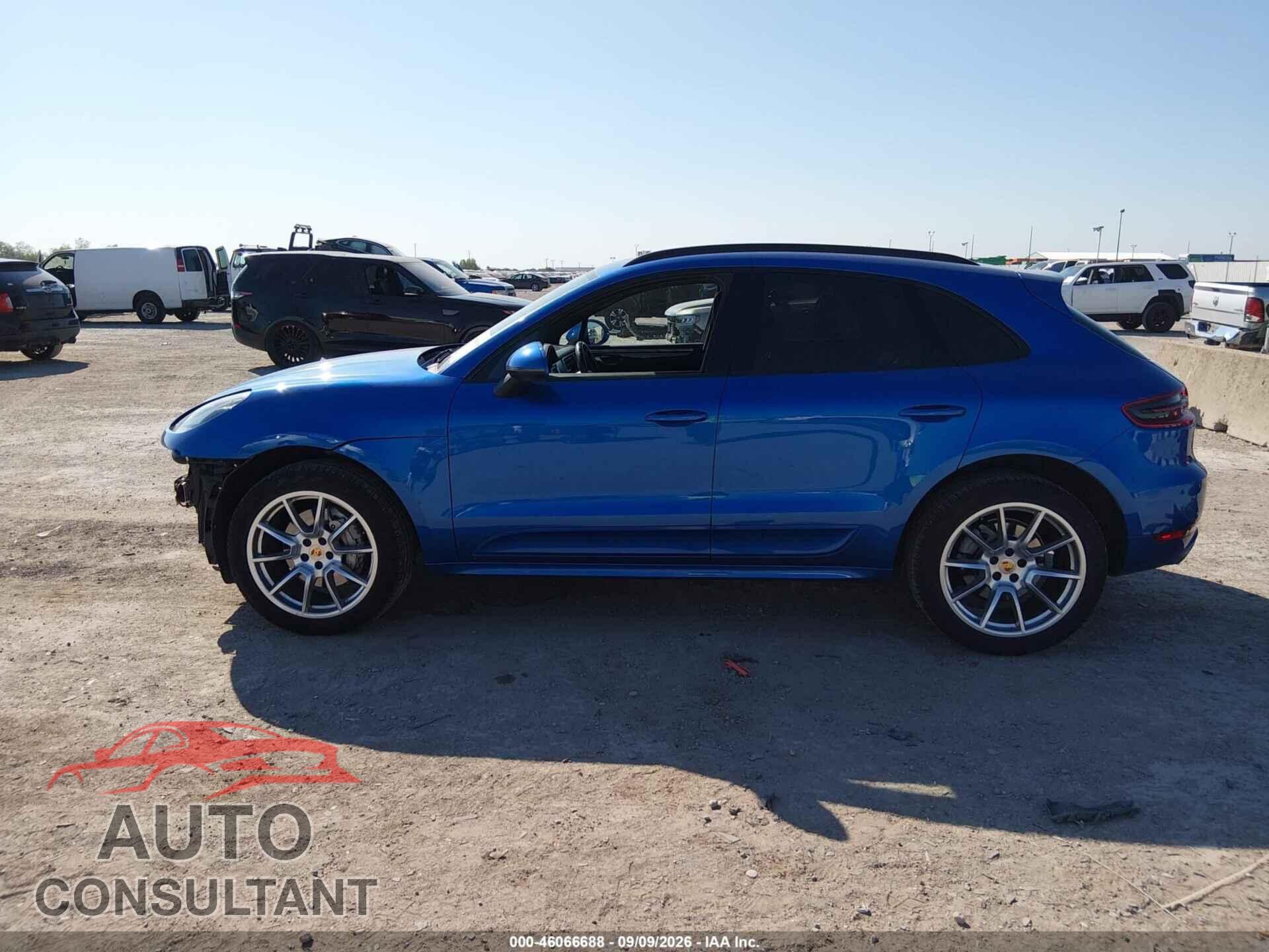 PORSCHE MACAN 2017 - WP1AB2A53HLB11672
