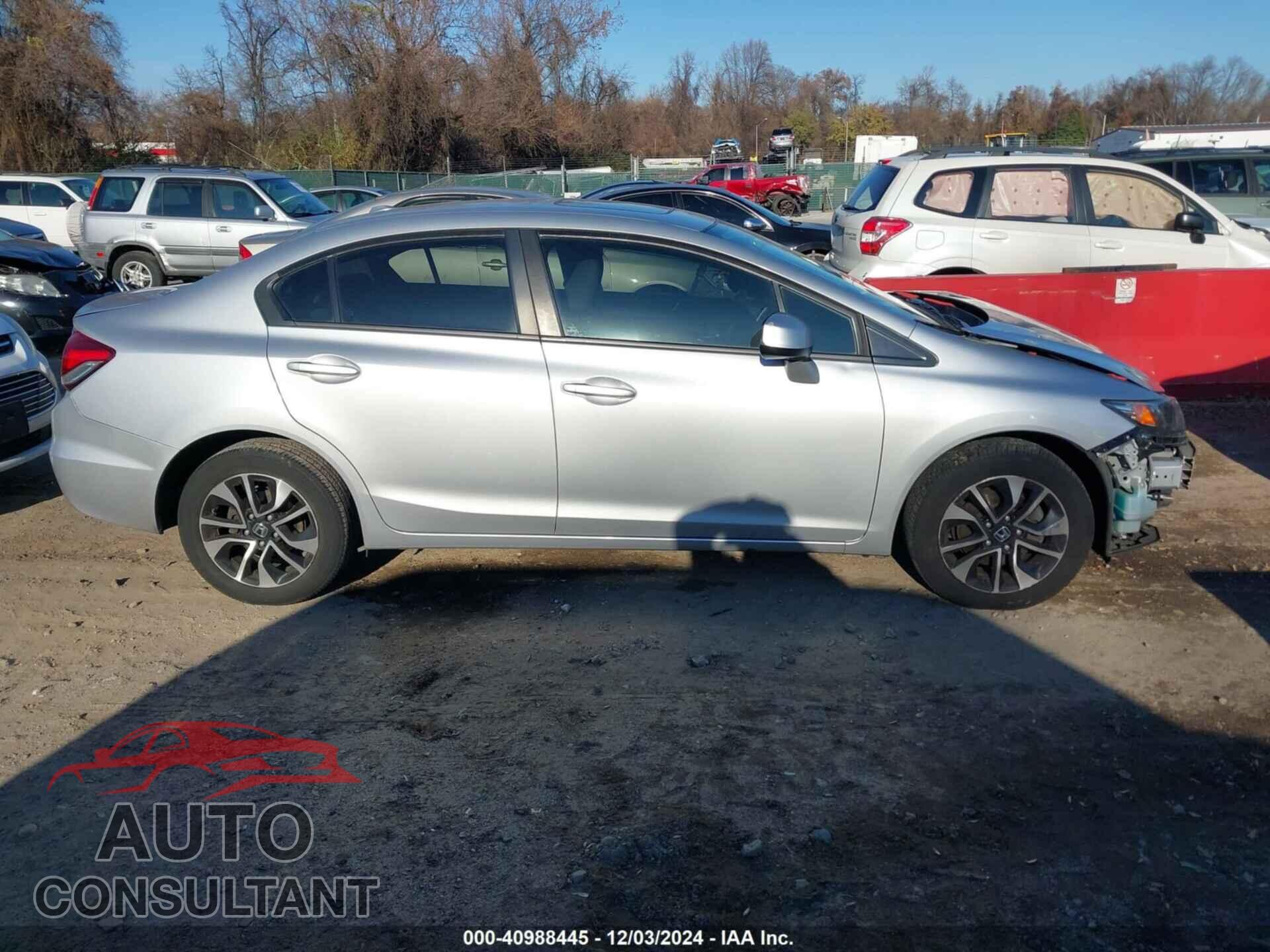 HONDA CIVIC 2013 - 2HGFB2F84DH538569