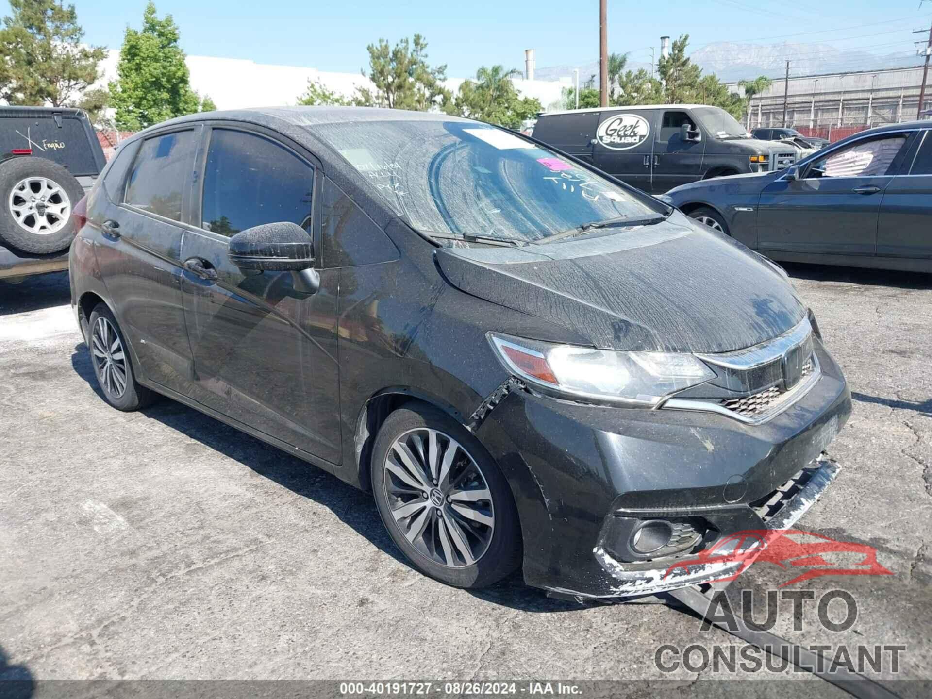 HONDA FIT 2018 - 3HGGK5H89JM729016