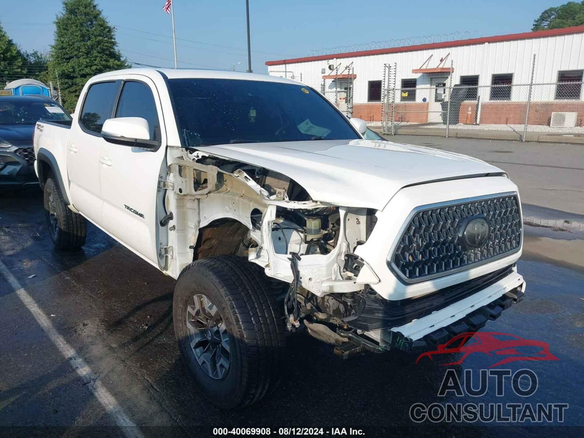 TOYOTA TACOMA 2018 - 3TMAZ5CN6JM058899