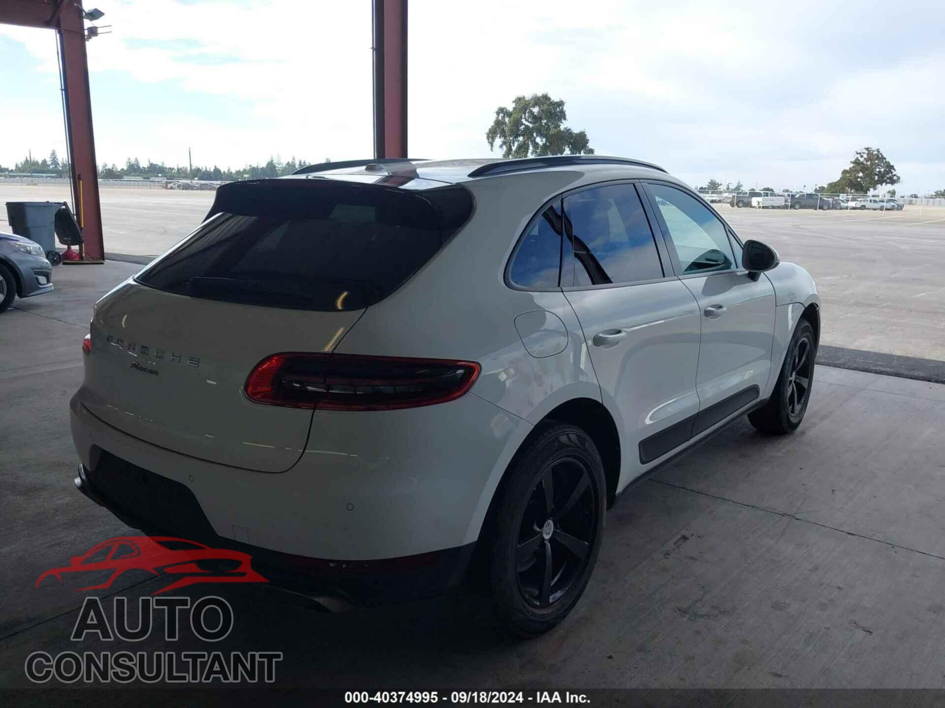 PORSCHE MACAN 2017 - WP1AA2A56HLB83291