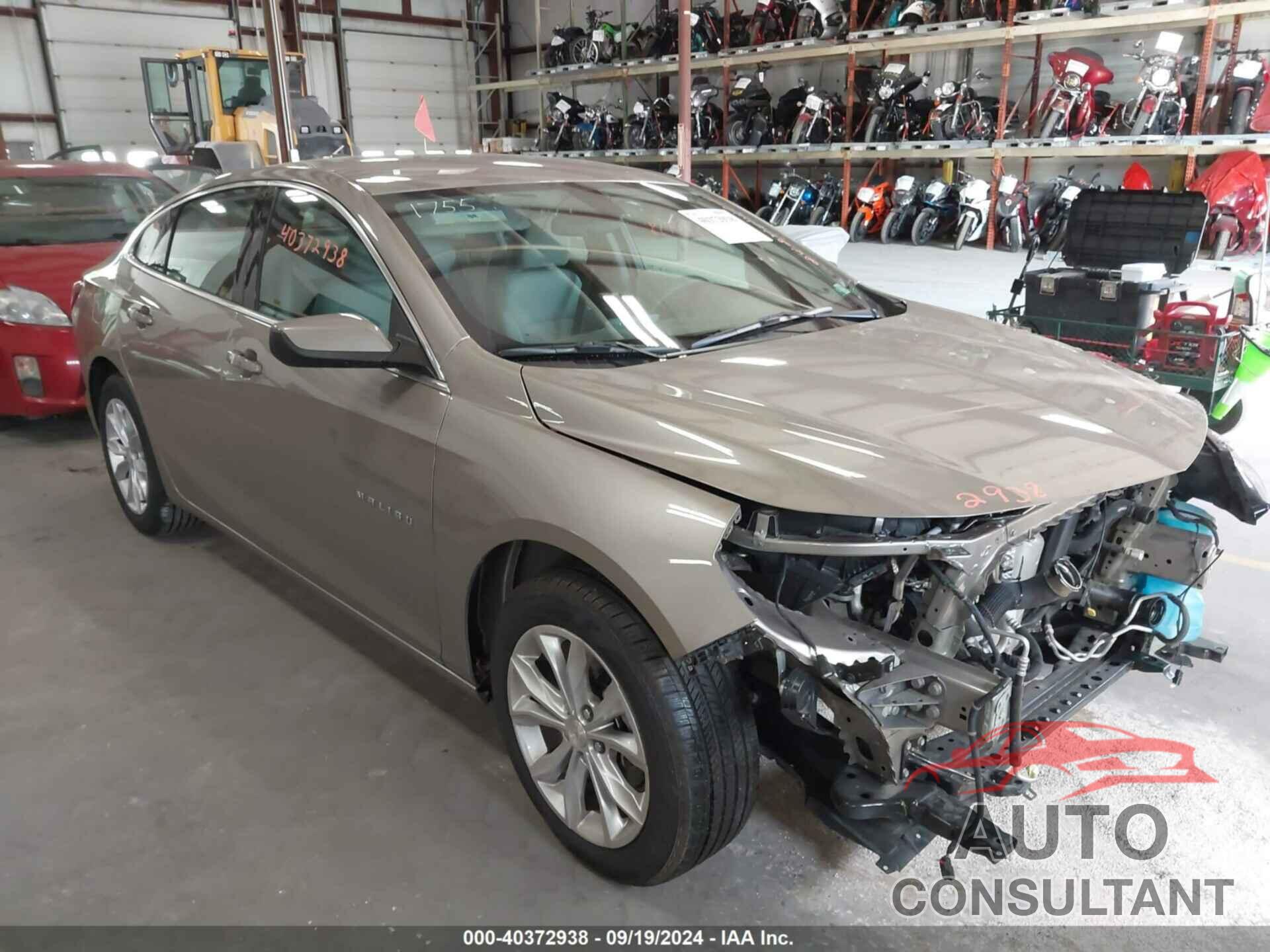 CHEVROLET MALIBU 2022 - 1G1ZD5ST2NF125756