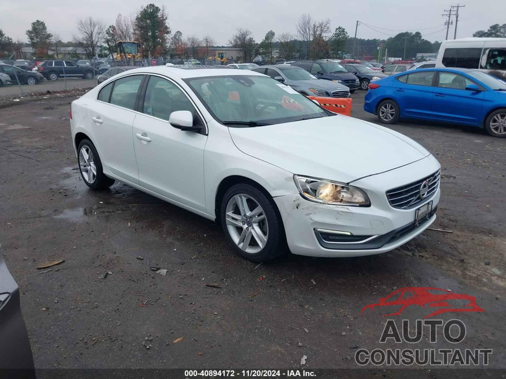 VOLVO S60 2015 - YV140MFB3F1306897