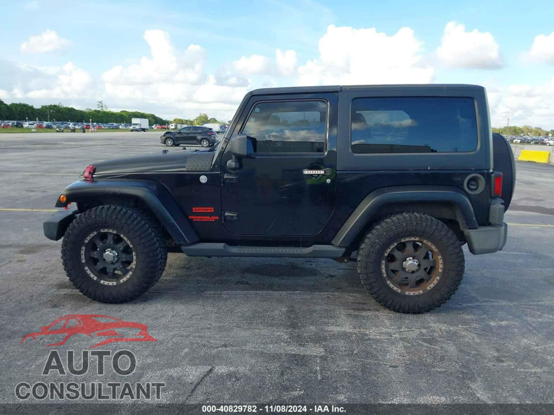 JEEP WRANGLER 2011 - 1J4AA2D19BL521682