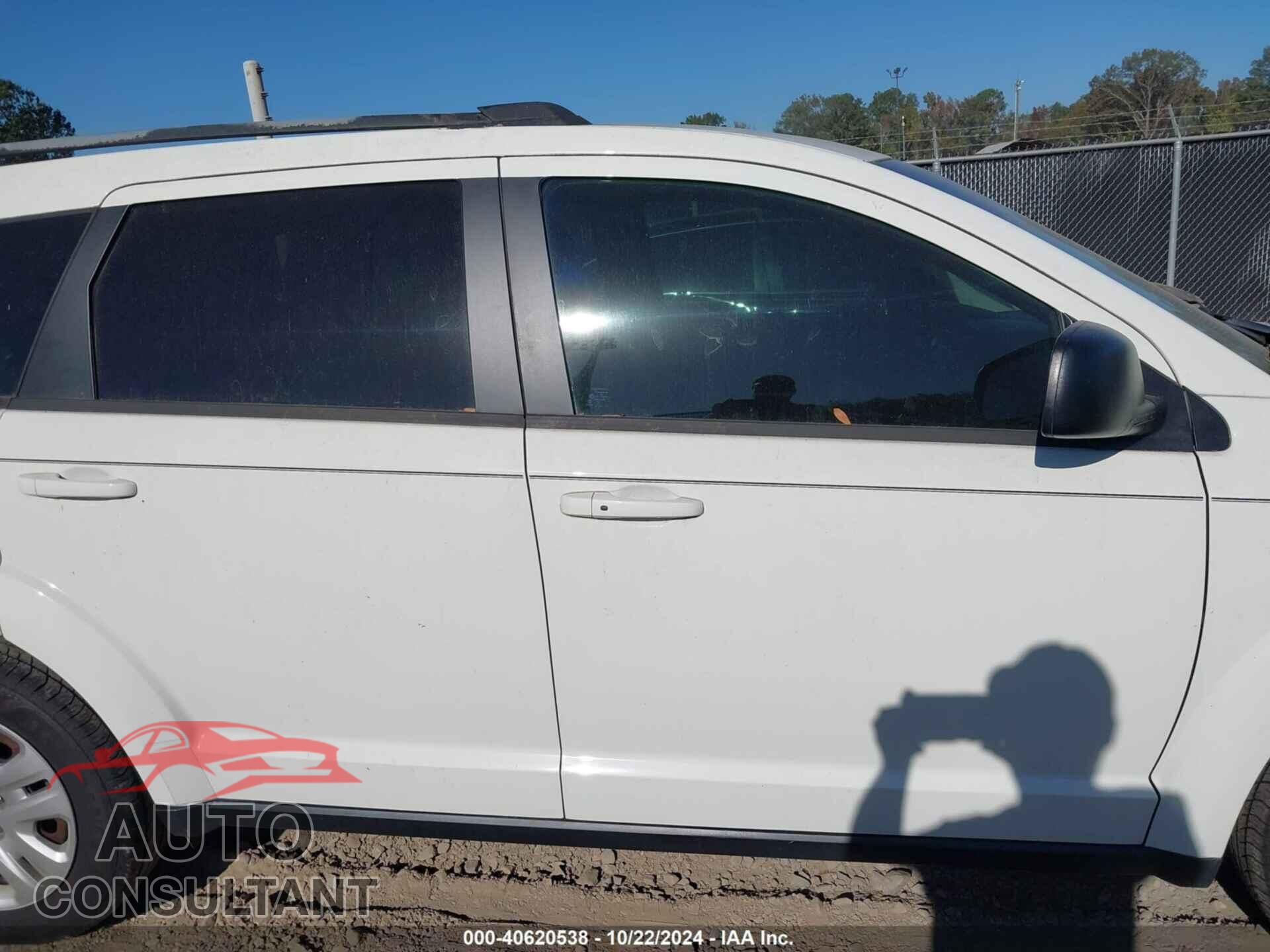 DODGE JOURNEY 2017 - 3C4PDCAB6HT695782