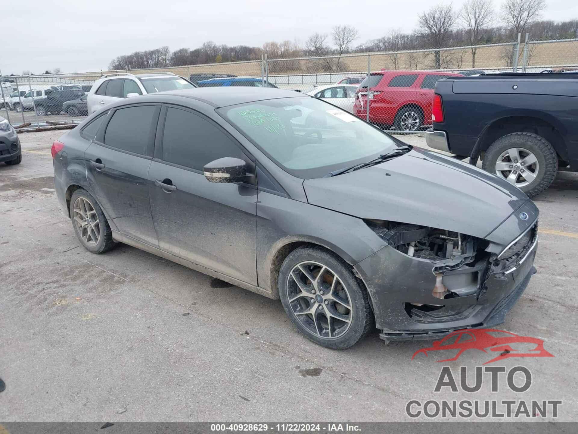 FORD FOCUS 2017 - 1FADP3FEXHL221817