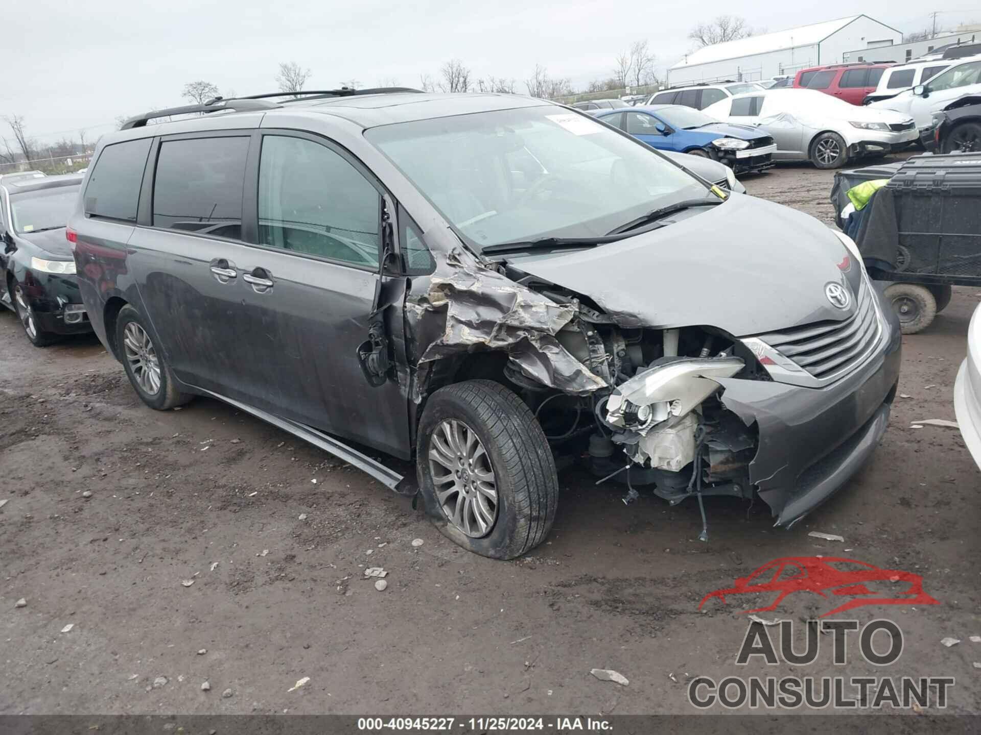 TOYOTA SIENNA 2011 - 5TDYK3DC0BS077437