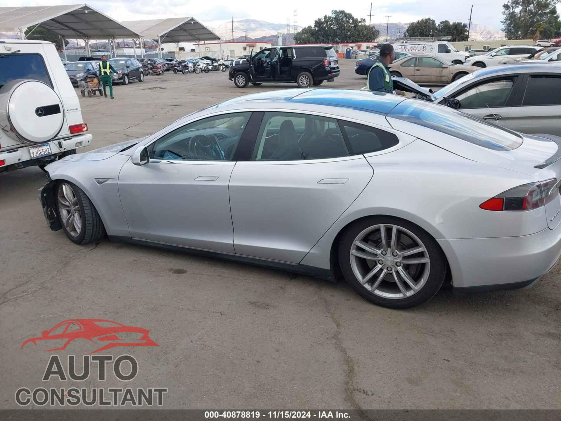 TESLA MODEL S 2012 - 5YJSA1DP6CFP01733