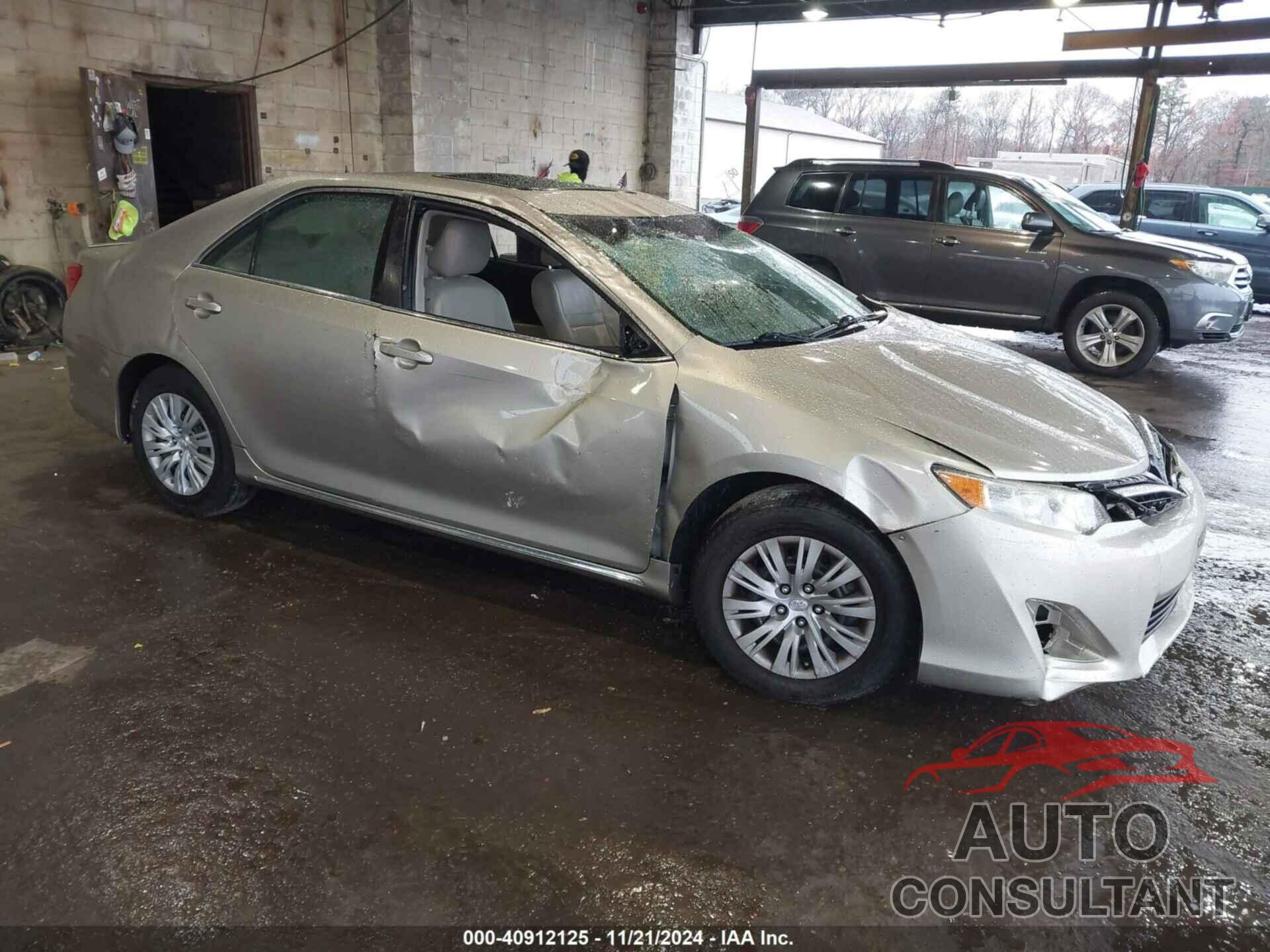 TOYOTA CAMRY 2013 - 4T4BF1FK4DR294573