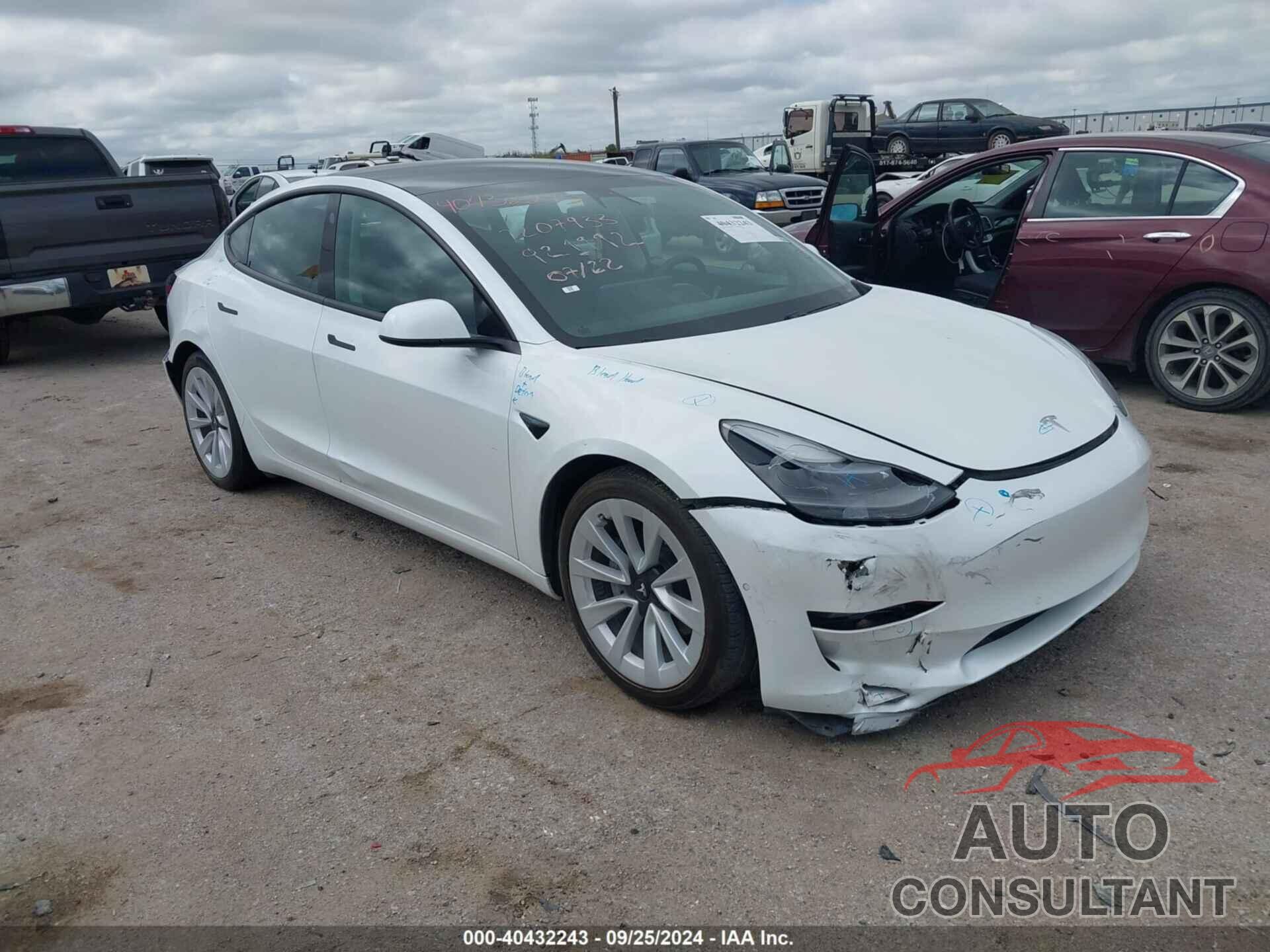 TESLA MODEL 3 2021 - 5YJ3E1EA6MF921992