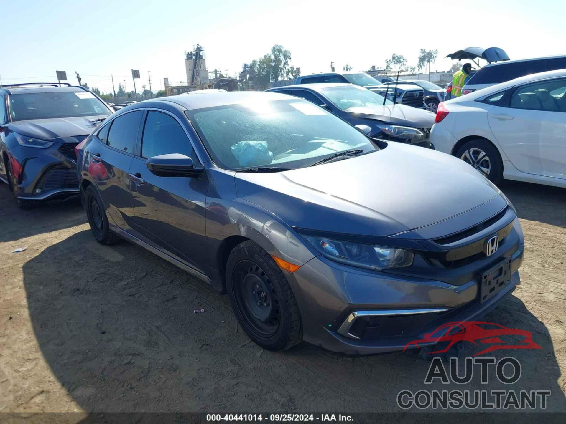 HONDA CIVIC 2019 - 2HGFC2F60KH588460