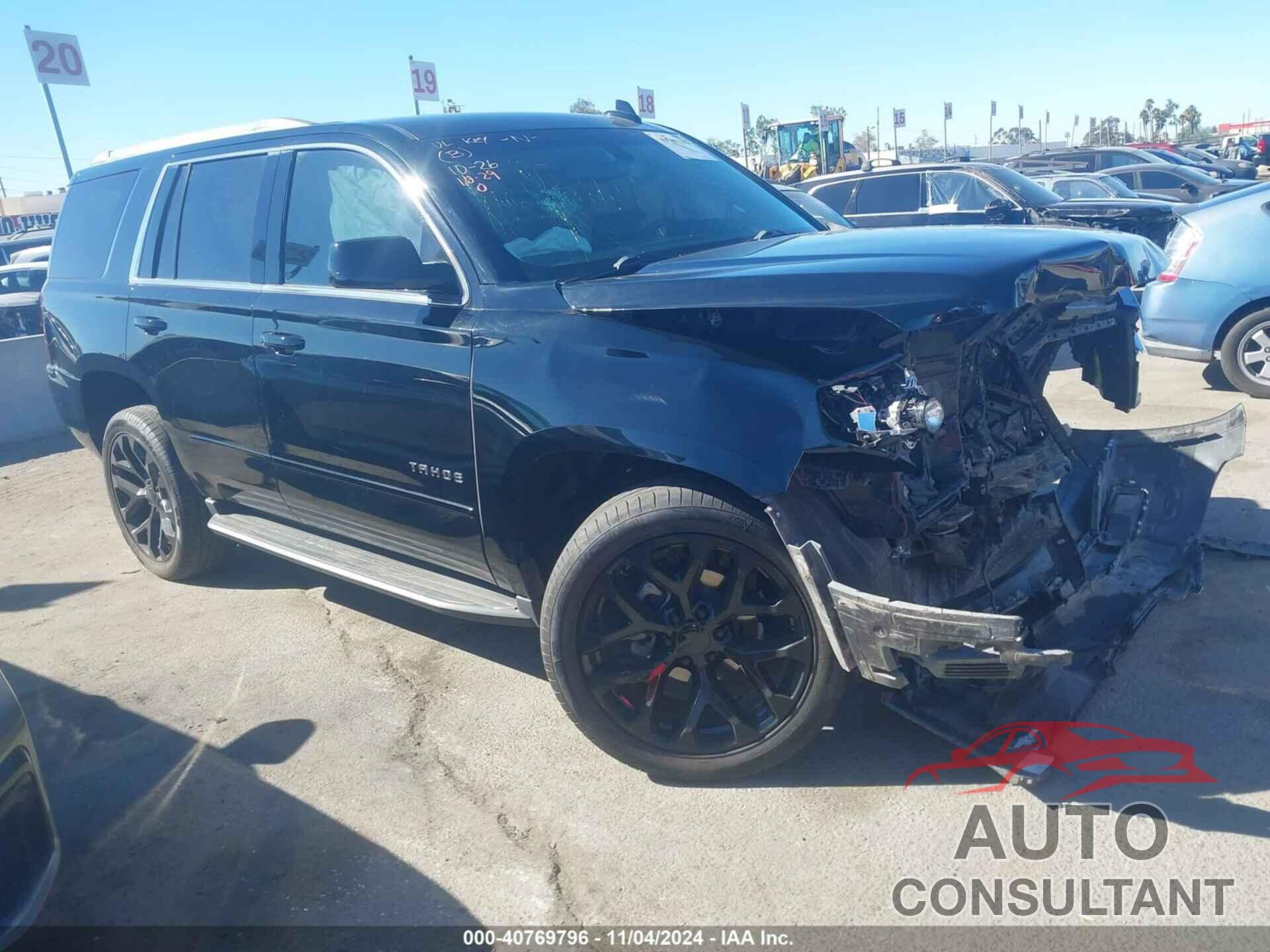 CHEVROLET TAHOE 2018 - 1GNSCAKC1JR120438