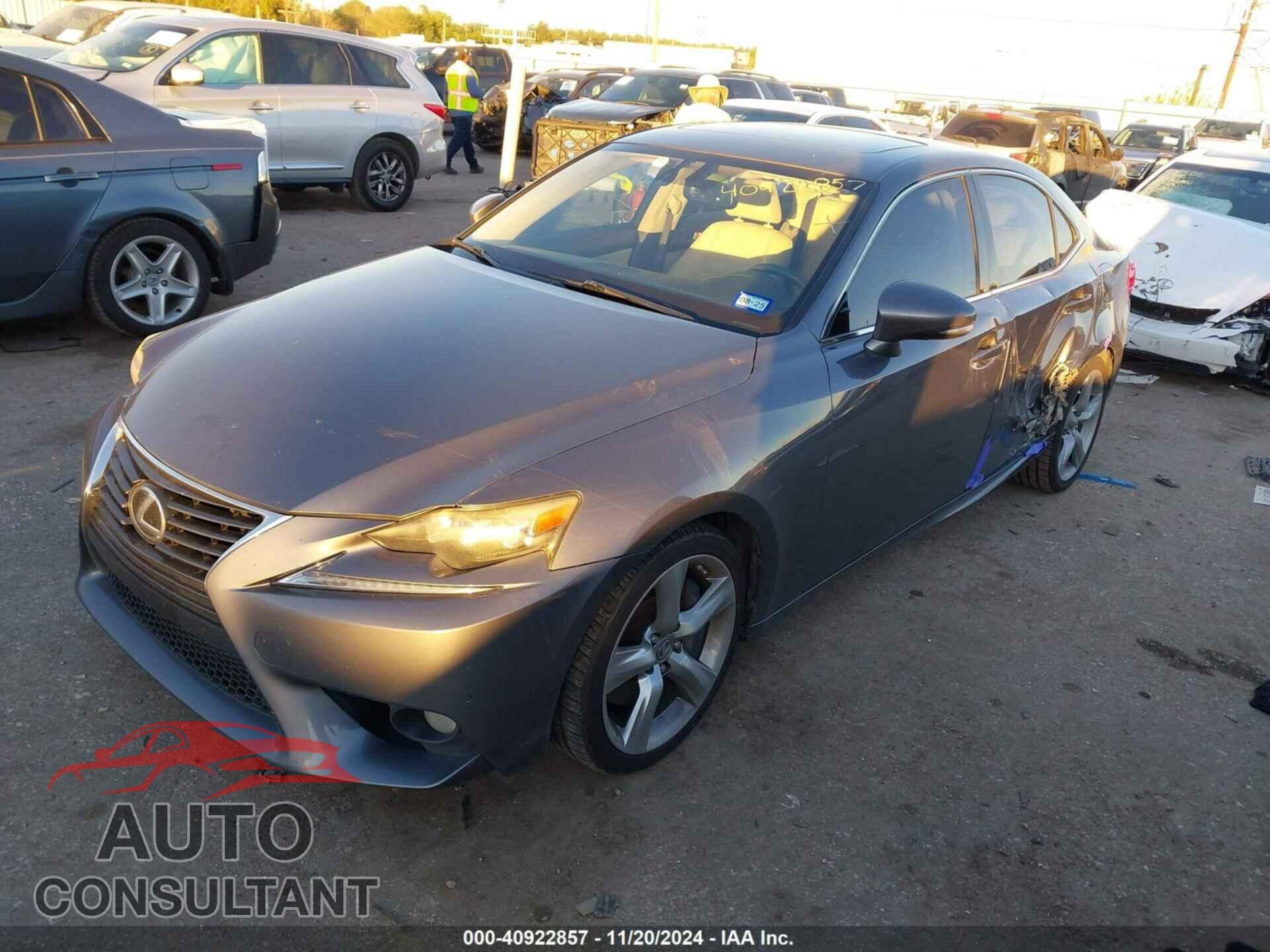 LEXUS IS 350 2014 - JTHBE1D29E5004357