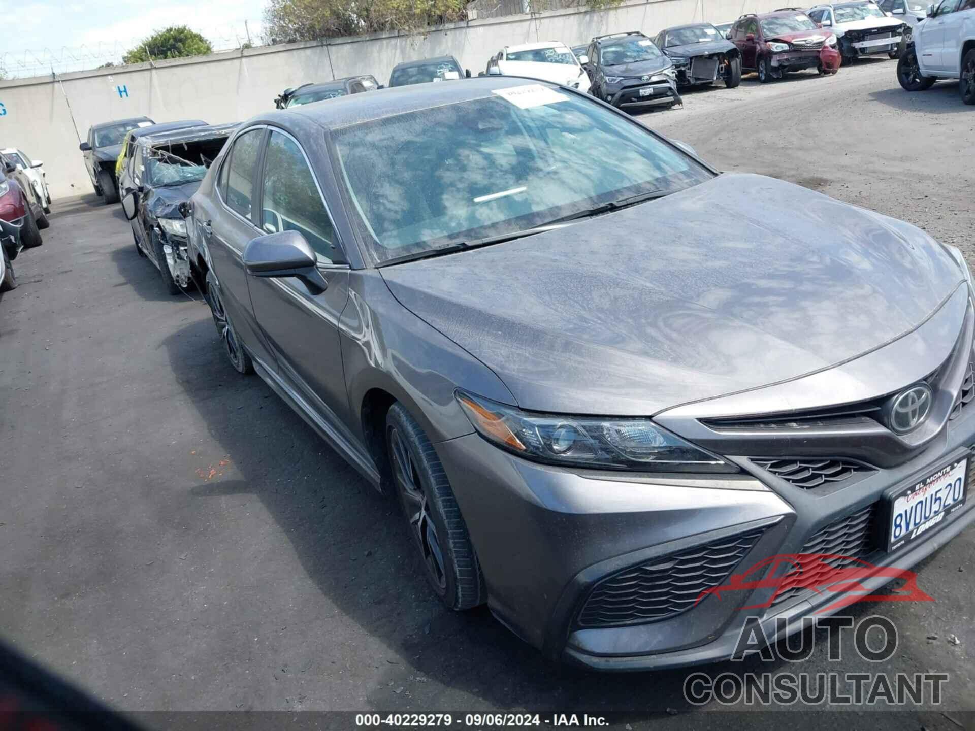 TOYOTA CAMRY 2021 - 4T1G11AK7MU556740