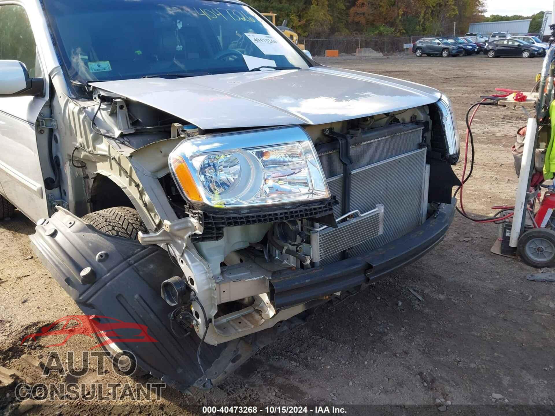 HONDA PILOT 2013 - 5FNYF4H68DB042182