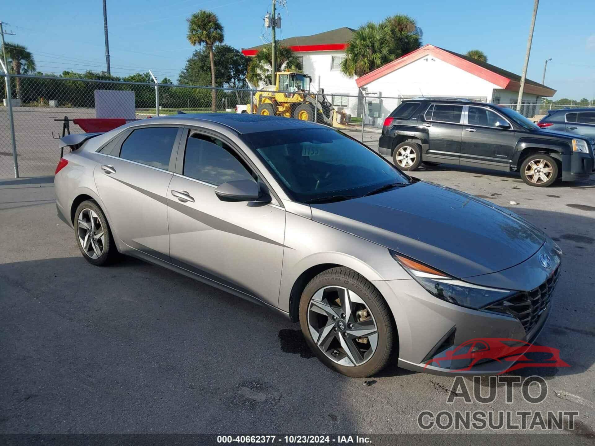 HYUNDAI ELANTRA 2023 - KMHLP4AG7PU395157
