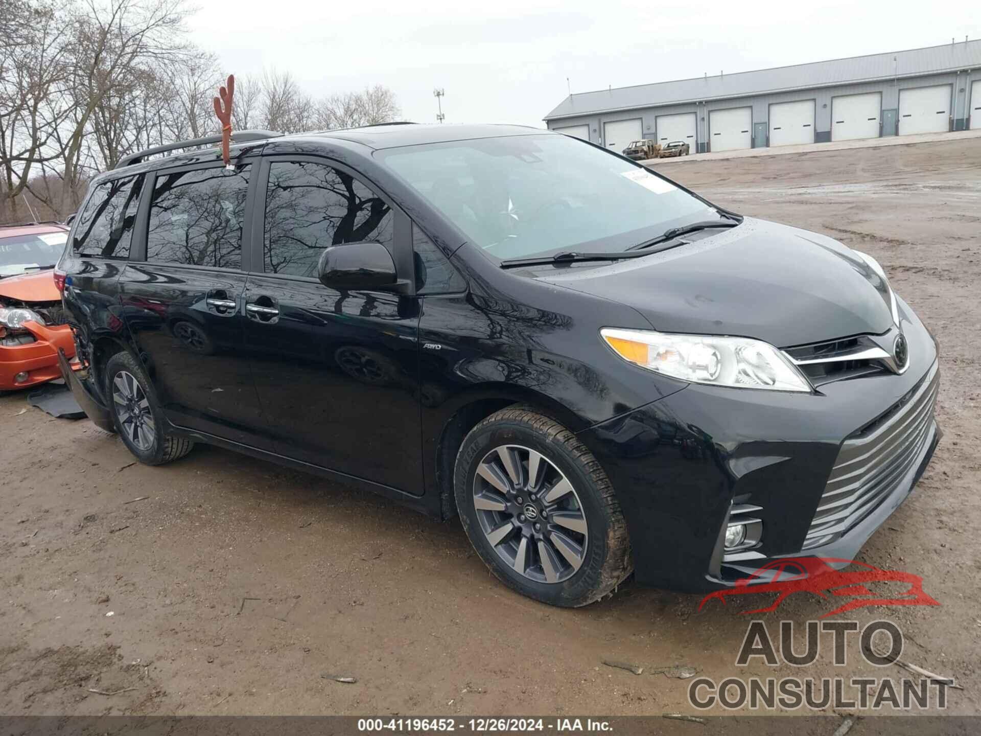 TOYOTA SIENNA 2019 - 5TDDZ3DCXKS215981