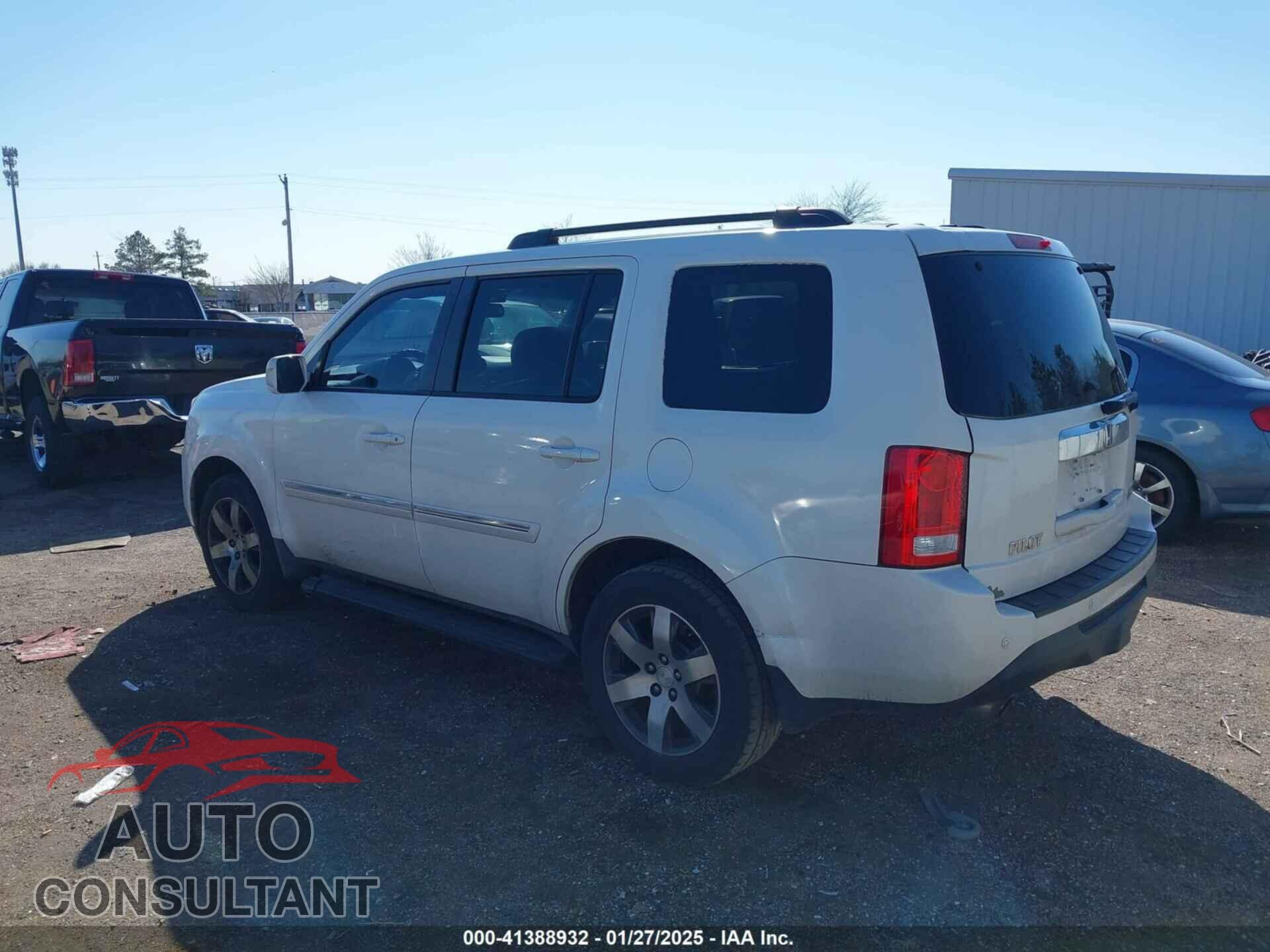 HONDA PILOT 2012 - 5FNYF4H9XCB021102