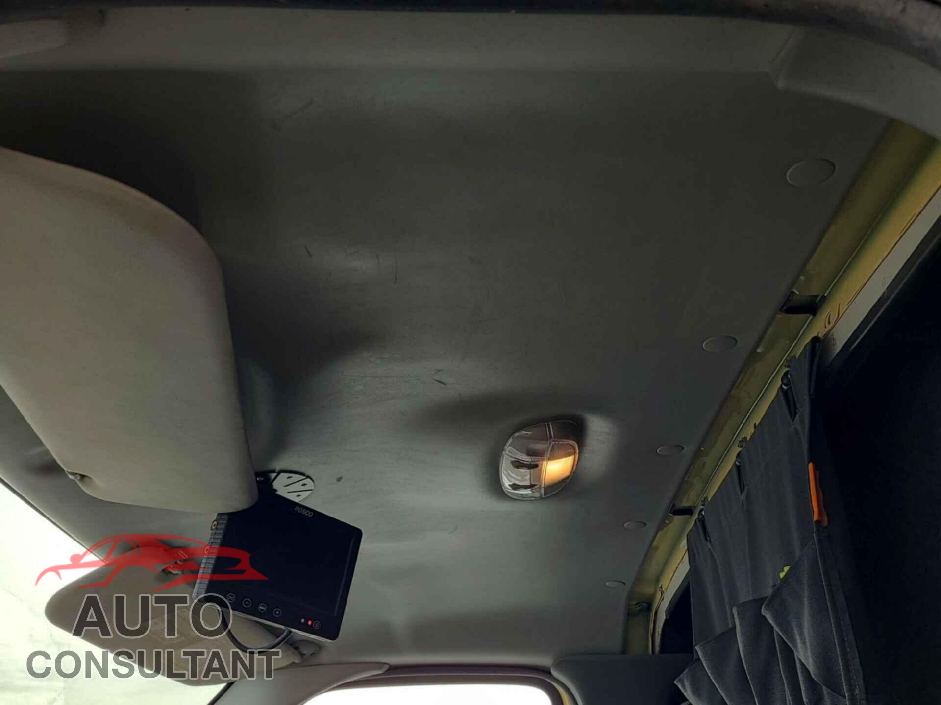 FORD ECONOLINE 2019 - 1FDXE4FS2KDC52288