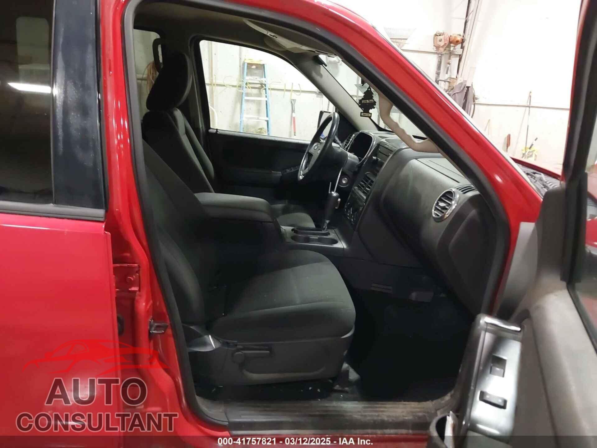 FORD EXPLORER 2009 - 1FMEU83E99UA34973