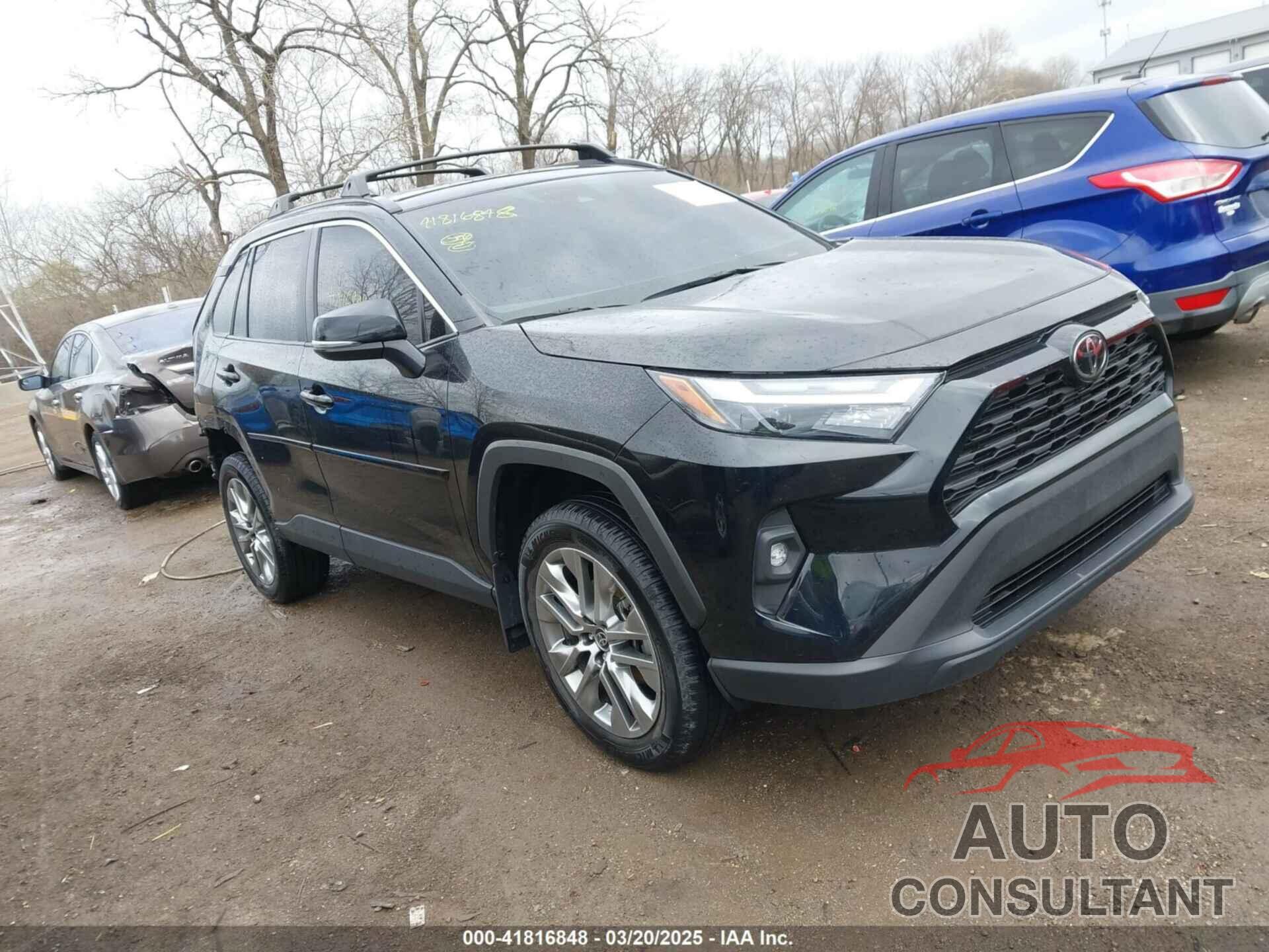 TOYOTA RAV4 2022 - 2T3A1RFV2NC320305
