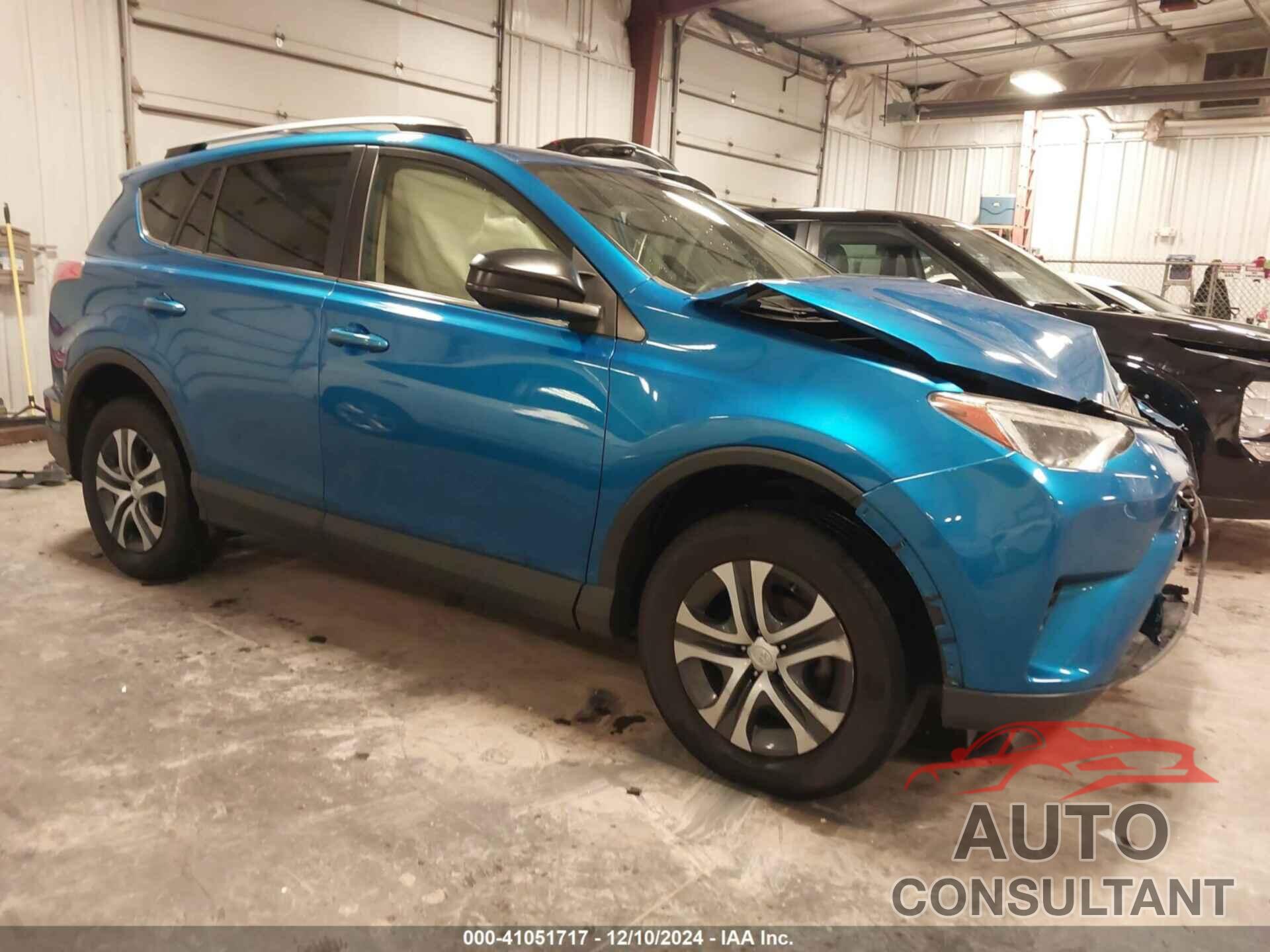 TOYOTA RAV4 2018 - JTMBFREV3JJ255138