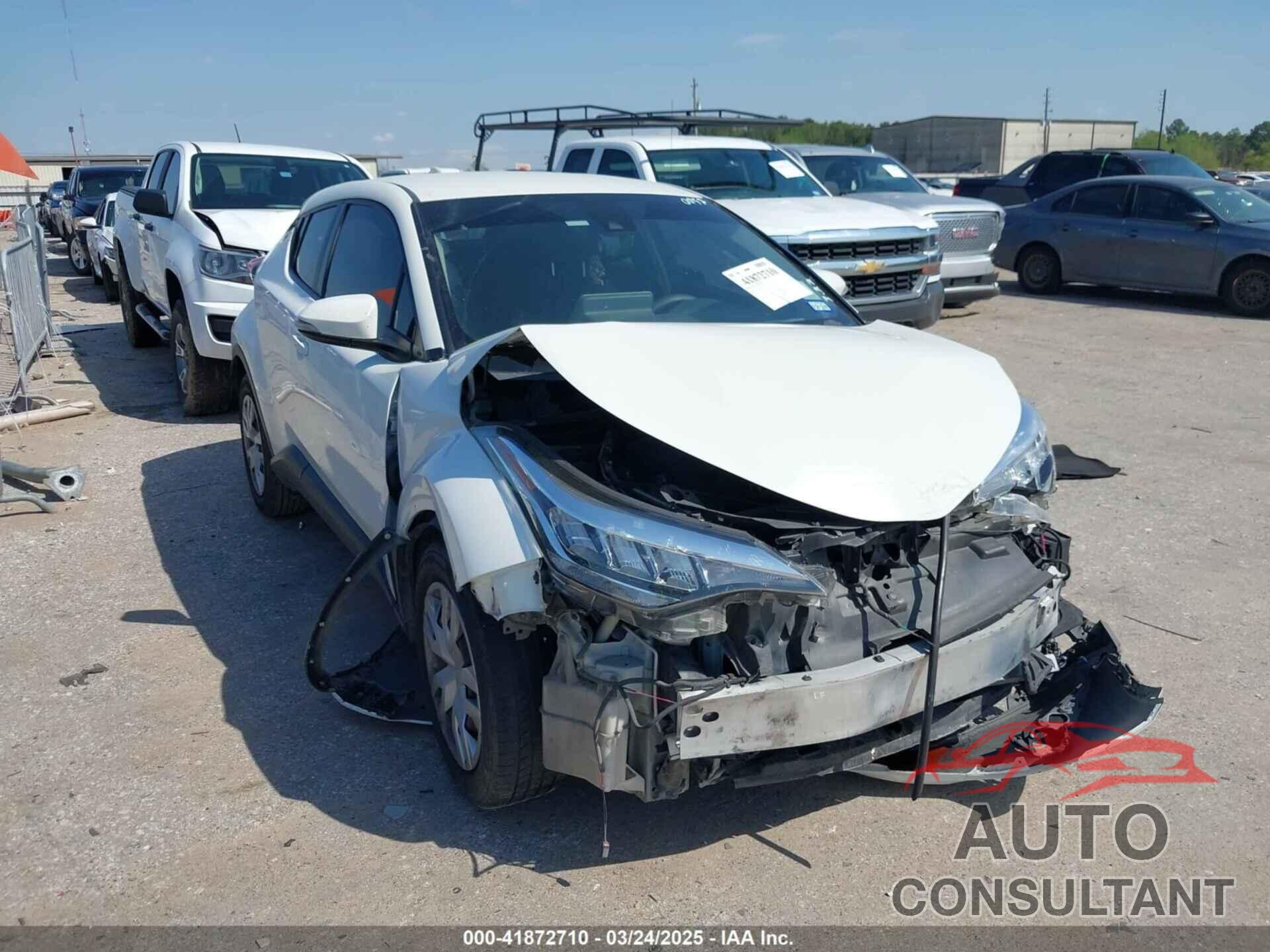 TOYOTA C-HR 2020 - JTNKHMBX8L1070052