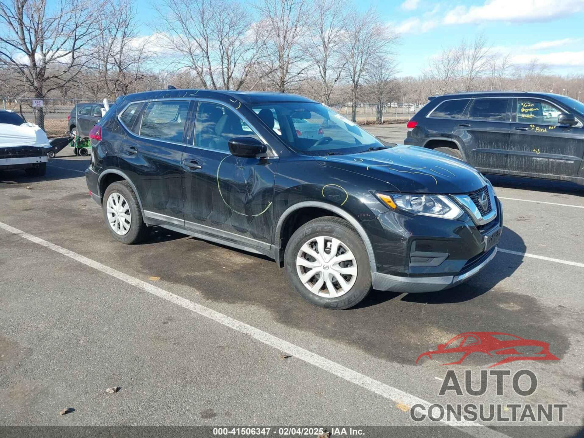 NISSAN ROGUE 2018 - KNMAT2MV6JP586189