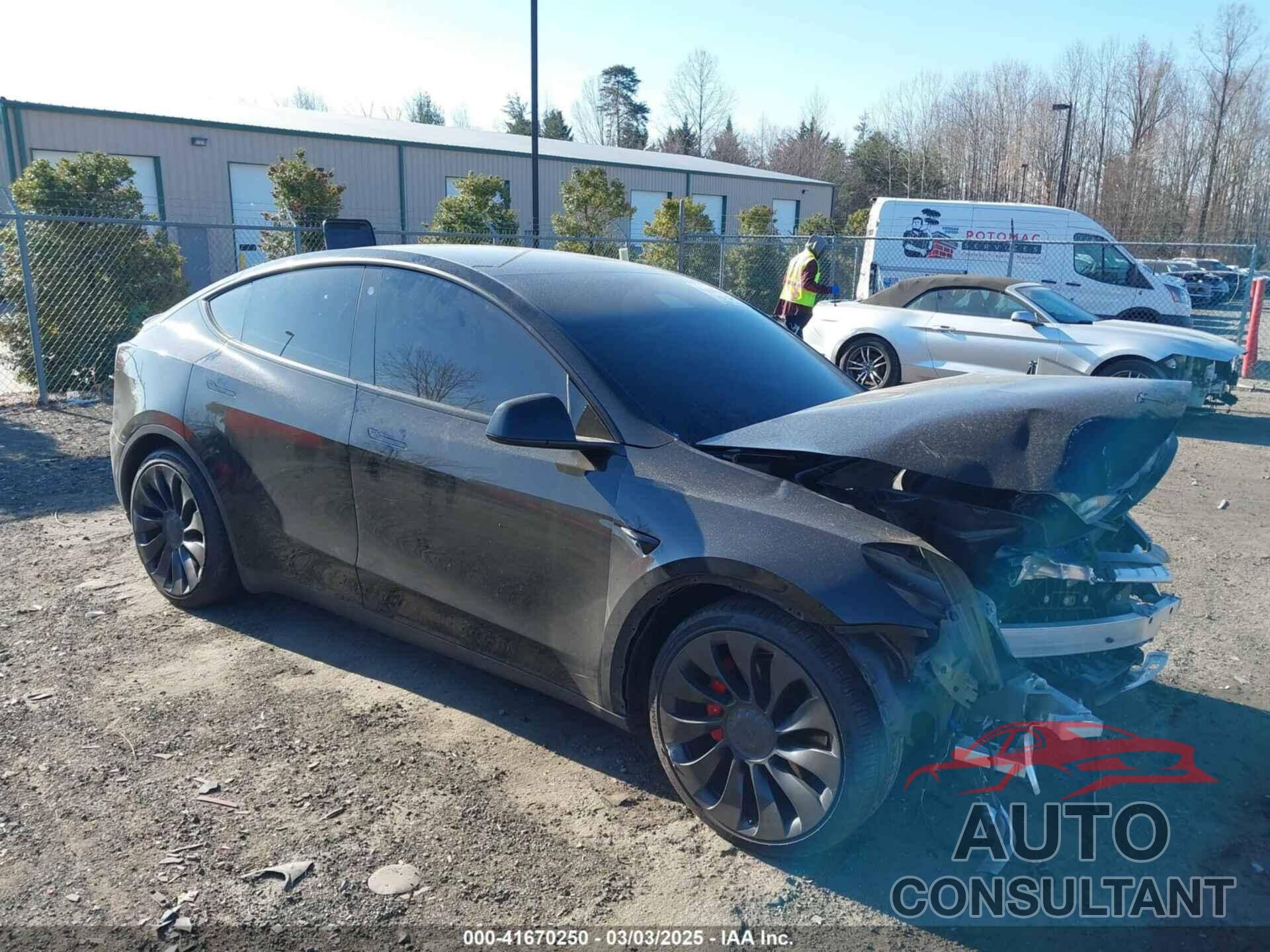 TESLA MODEL Y 2022 - 7SAYGDEF0NF447460