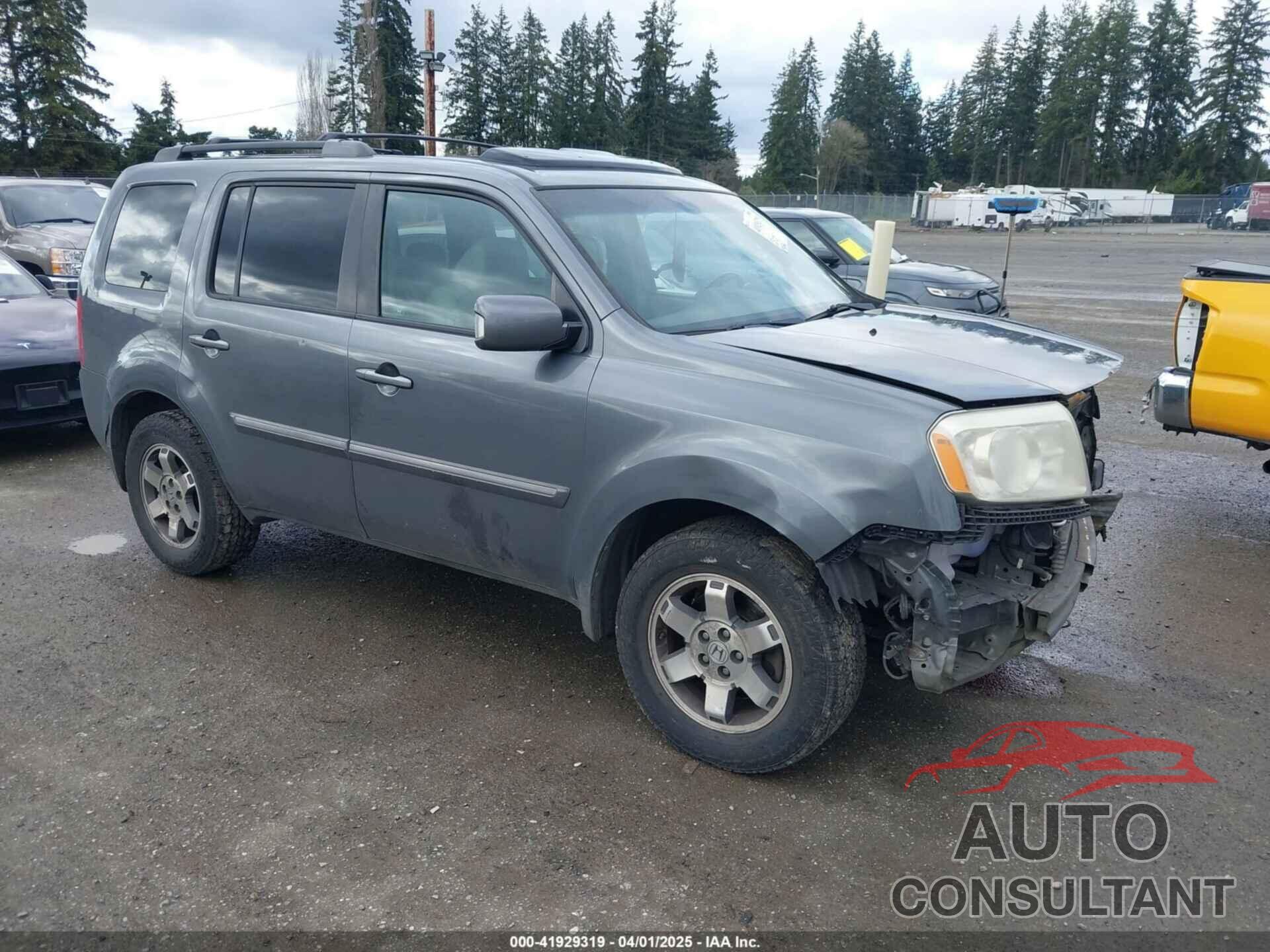 HONDA PILOT 2011 - 5FNYF3H90BB004401