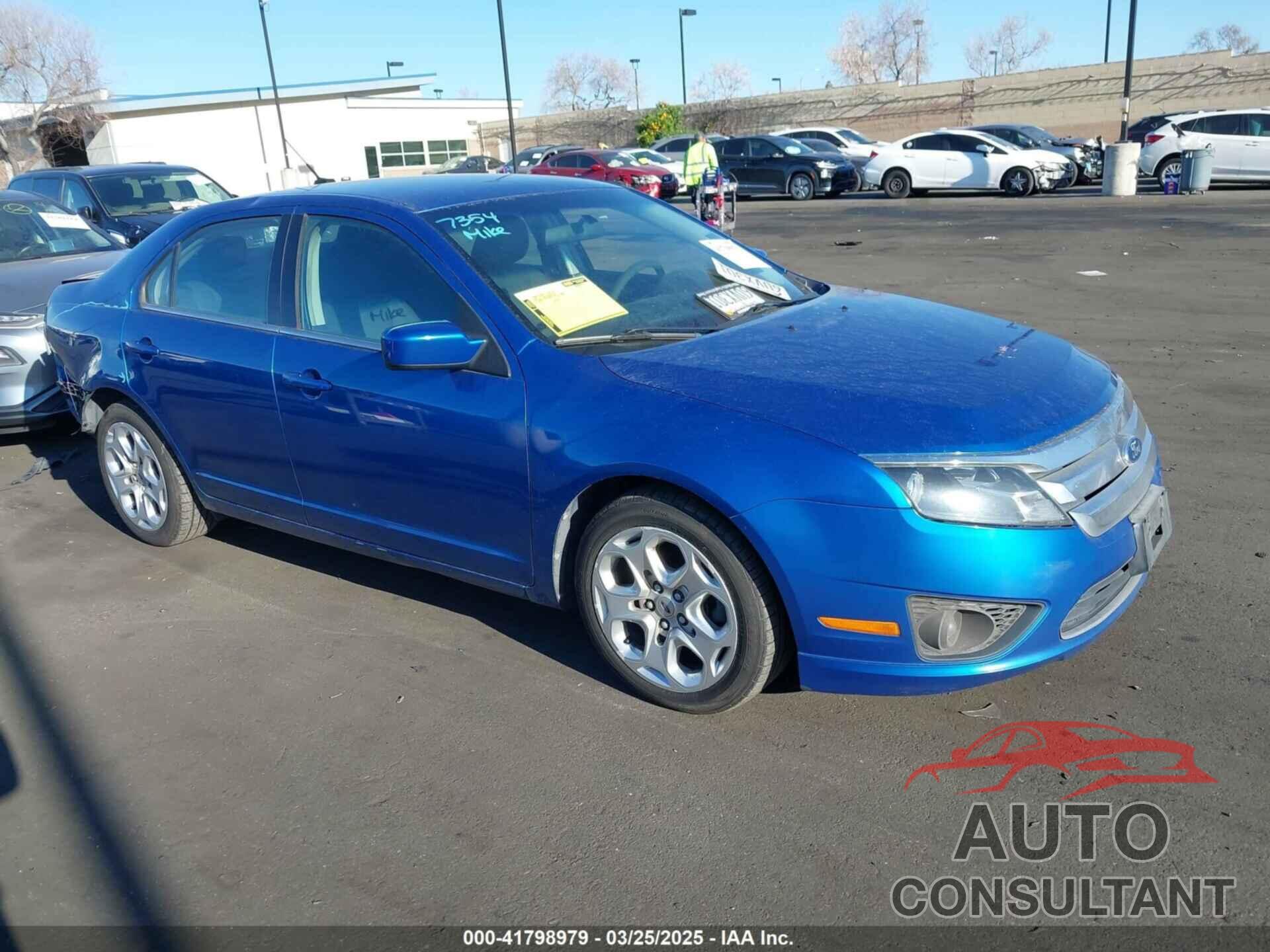 FORD FUSION 2011 - 3FAHP0HA8BR239087