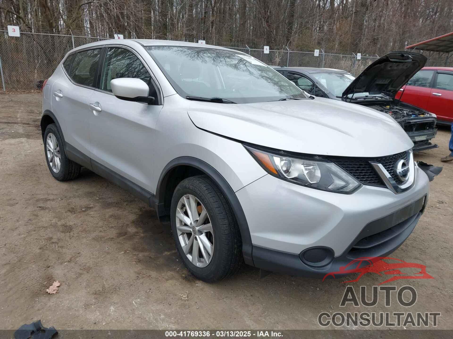 NISSAN ROGUE SPORT 2017 - JN1BJ1CP8HW018634