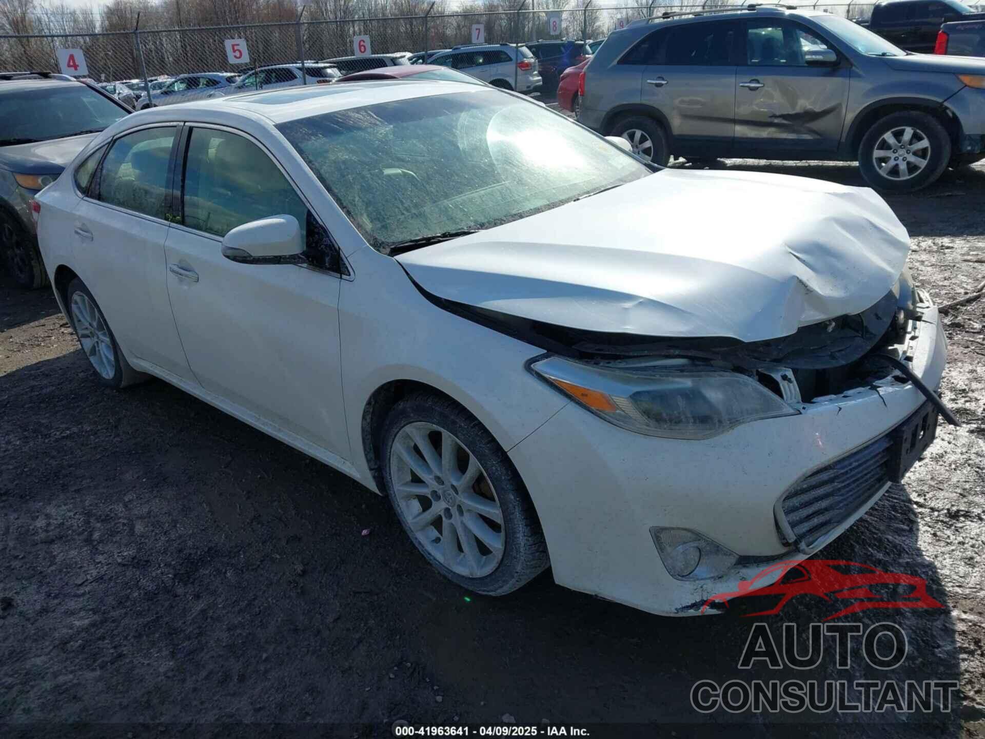 TOYOTA AVALON 2013 - 4T1BK1EB4DU037825