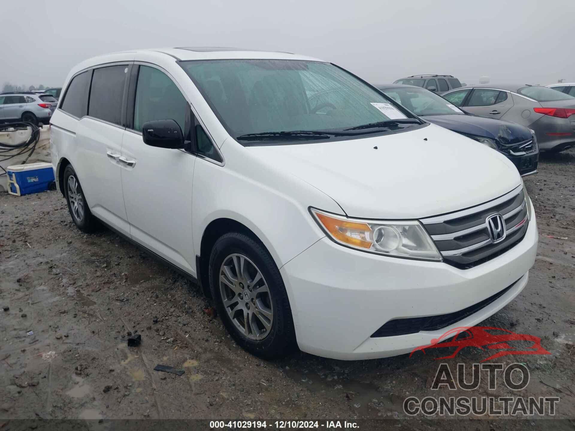 HONDA ODYSSEY 2013 - 5FNRL5H62DB024750