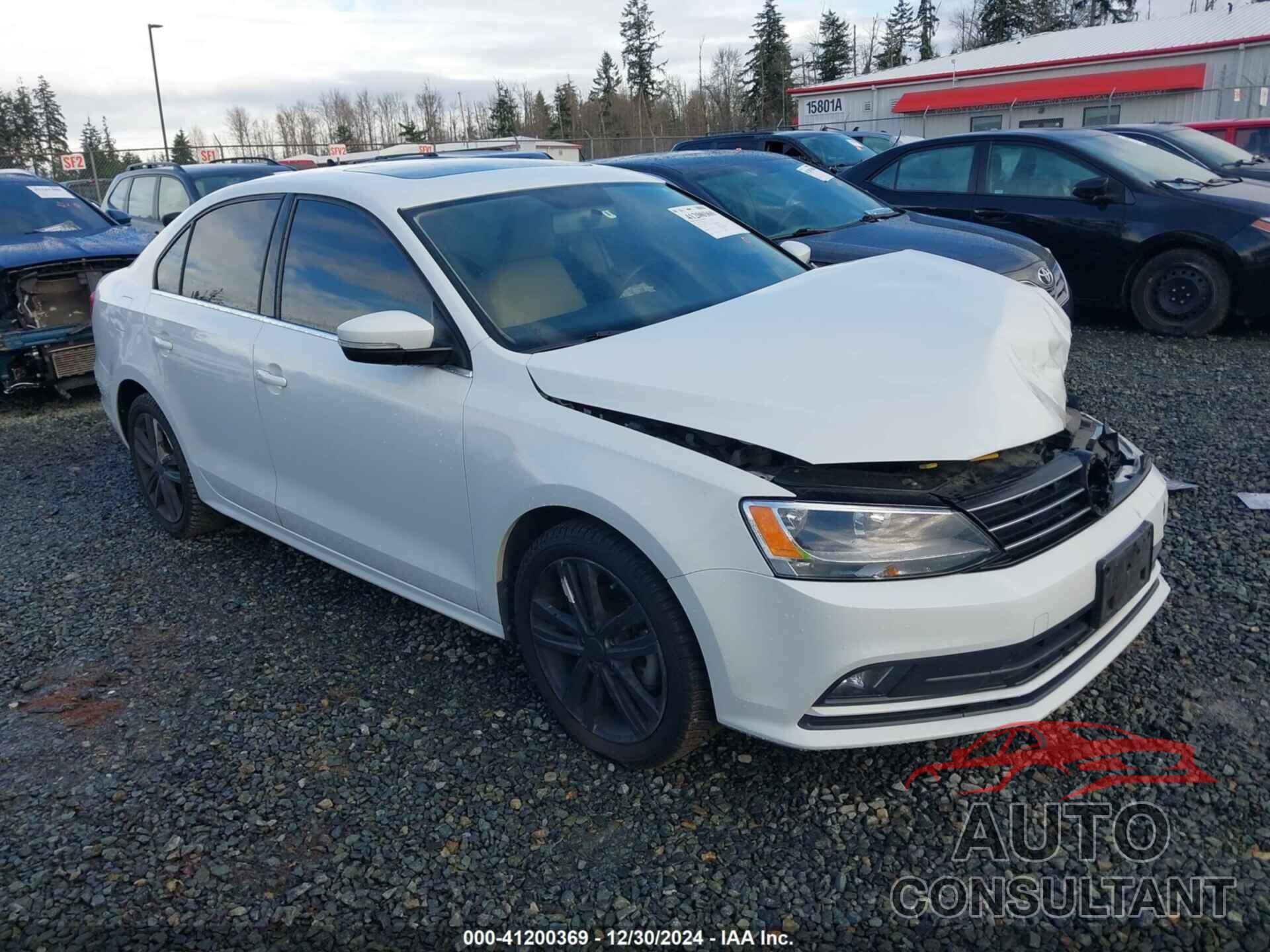 VOLKSWAGEN JETTA 2015 - 3VWLA7AJ7FM239848