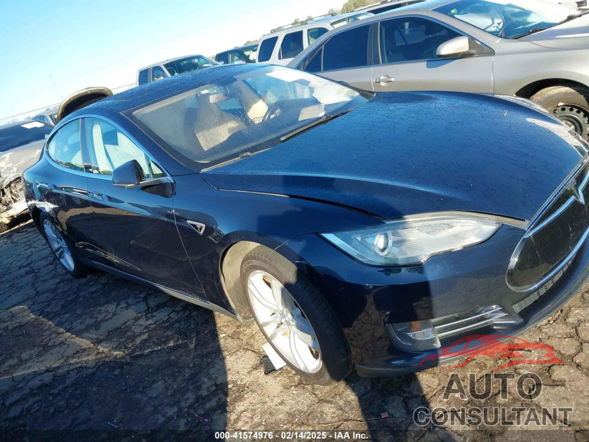 TESLA MODEL S 2014 - 5YJSA1H15EFP48938